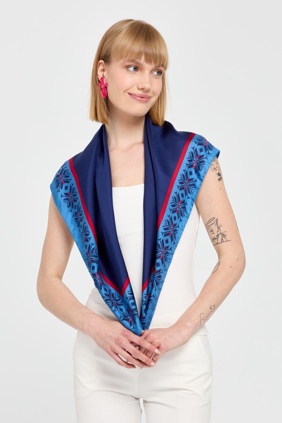 121Özel Tasarım İpek Eşarp 05