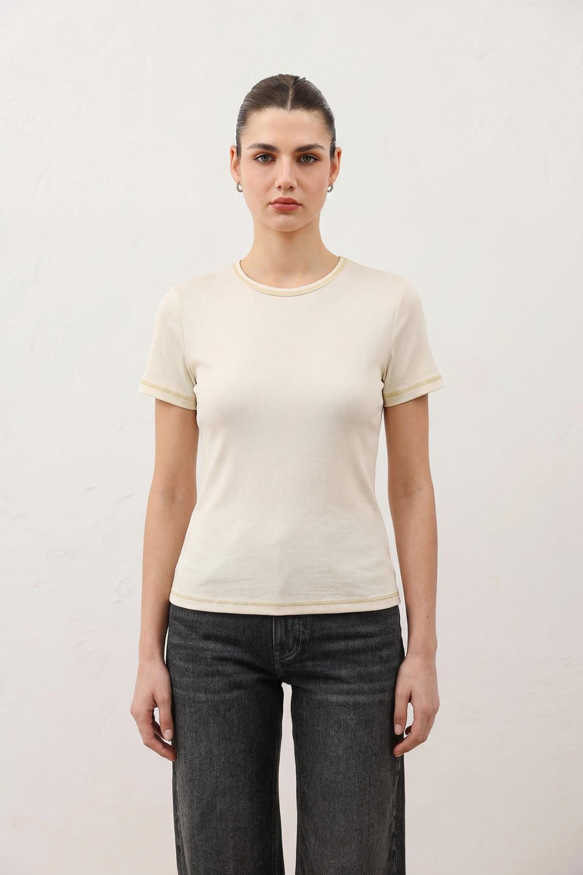Antioch Bej Kadın Basic T-Shirt