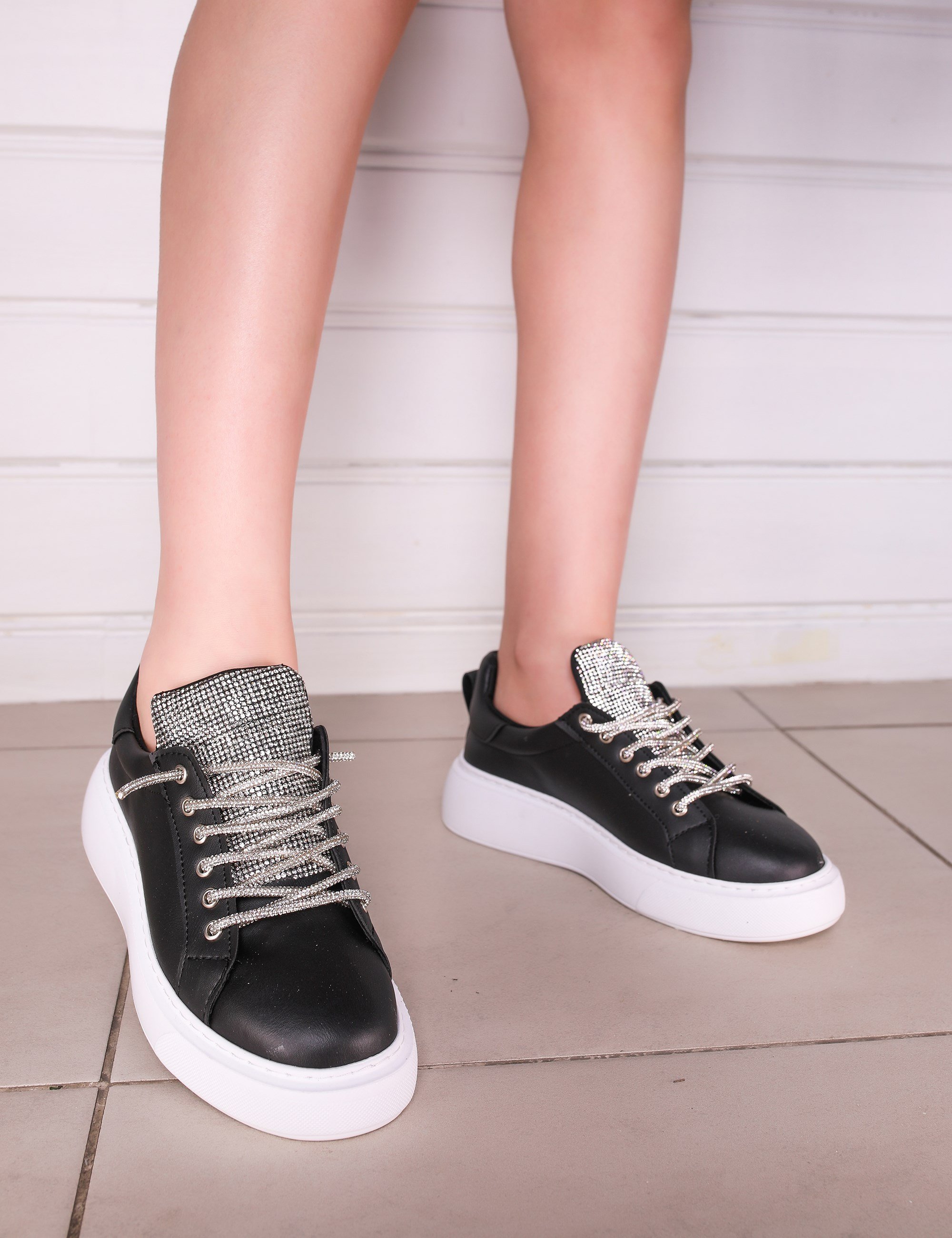 Addict Taşlı Spor Ayakkabı Siyah