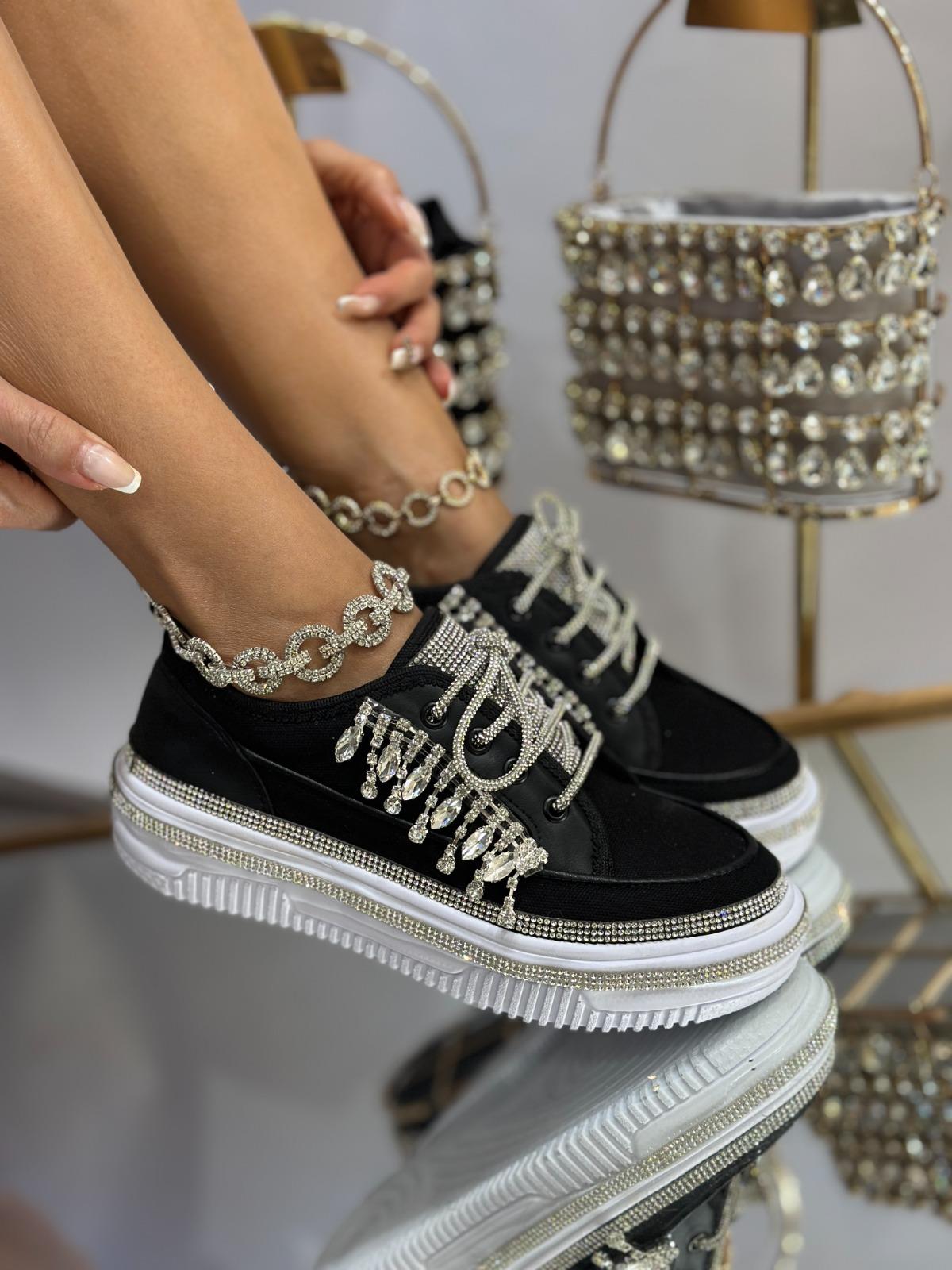 Aley Kristal Taşlı Spor Ayakkabı Siyah