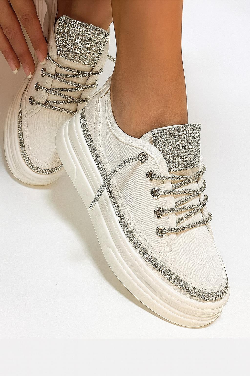 Feshi Kristal Taşlı Spor Ayakkabı Beyaz