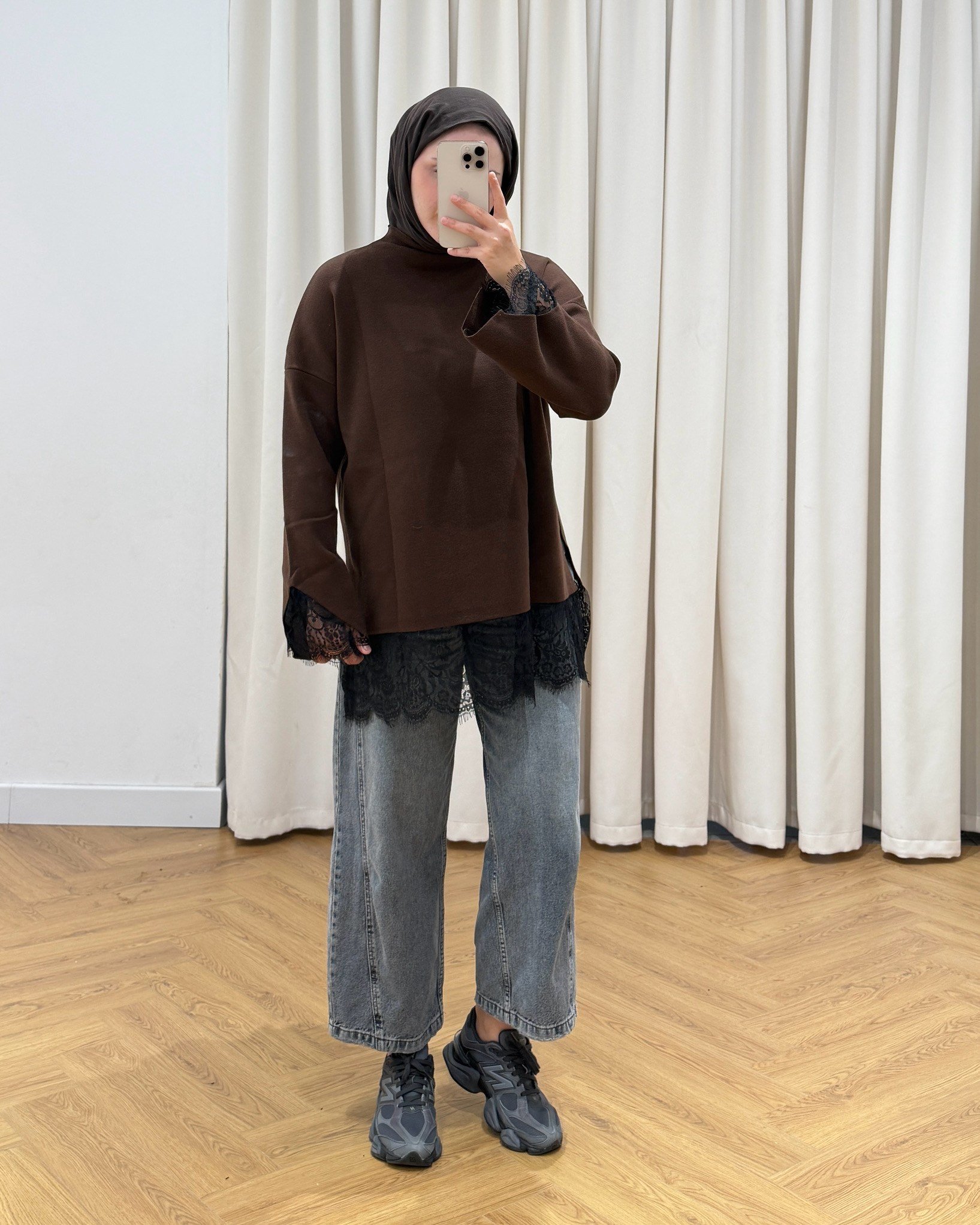 Olive Dantel Detaylı Kahve Örme Triko