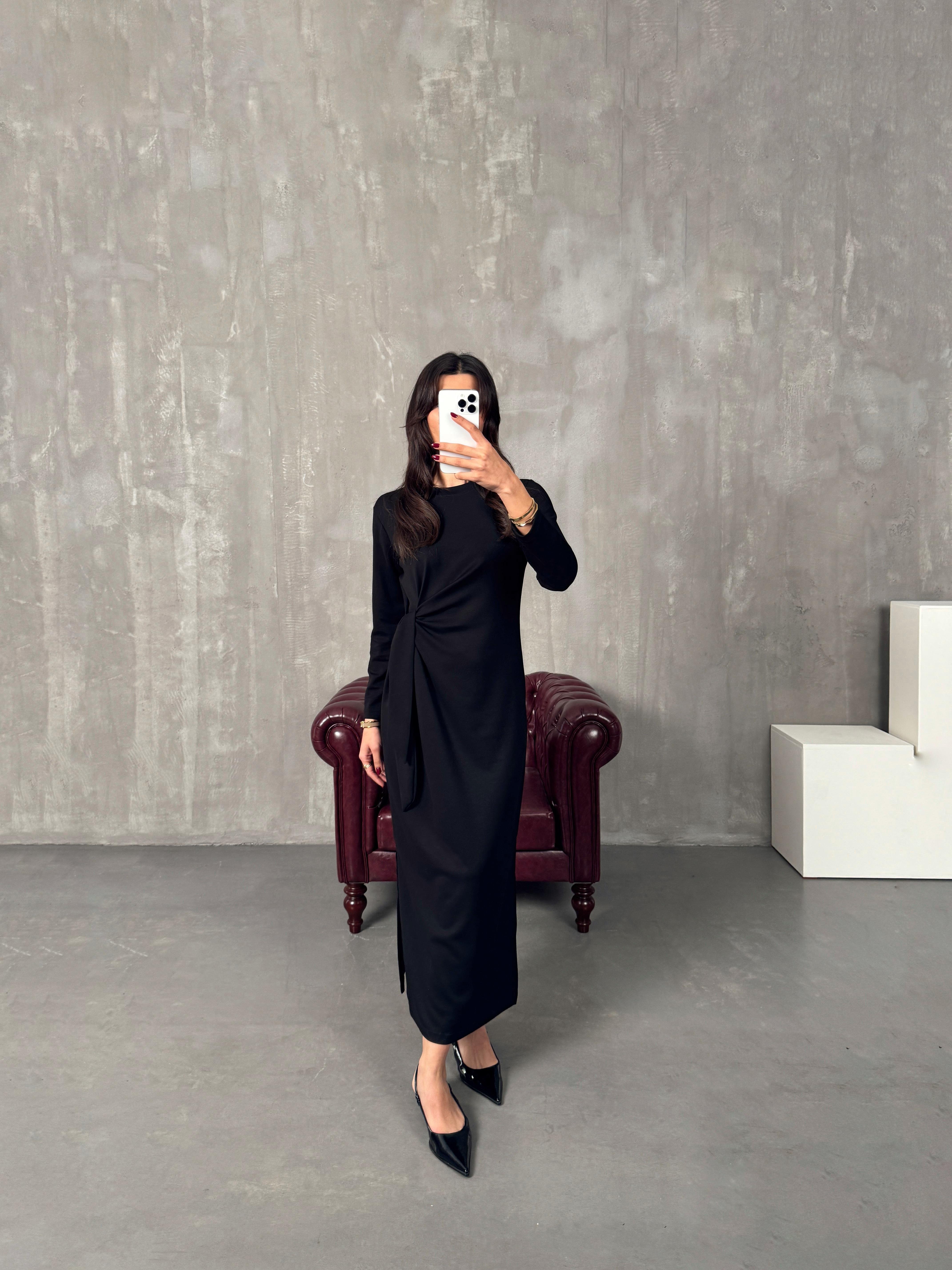 Tinky Siyah Bağlamalı Yırtmaçlı ElbiseGausELBİSEGU00903870