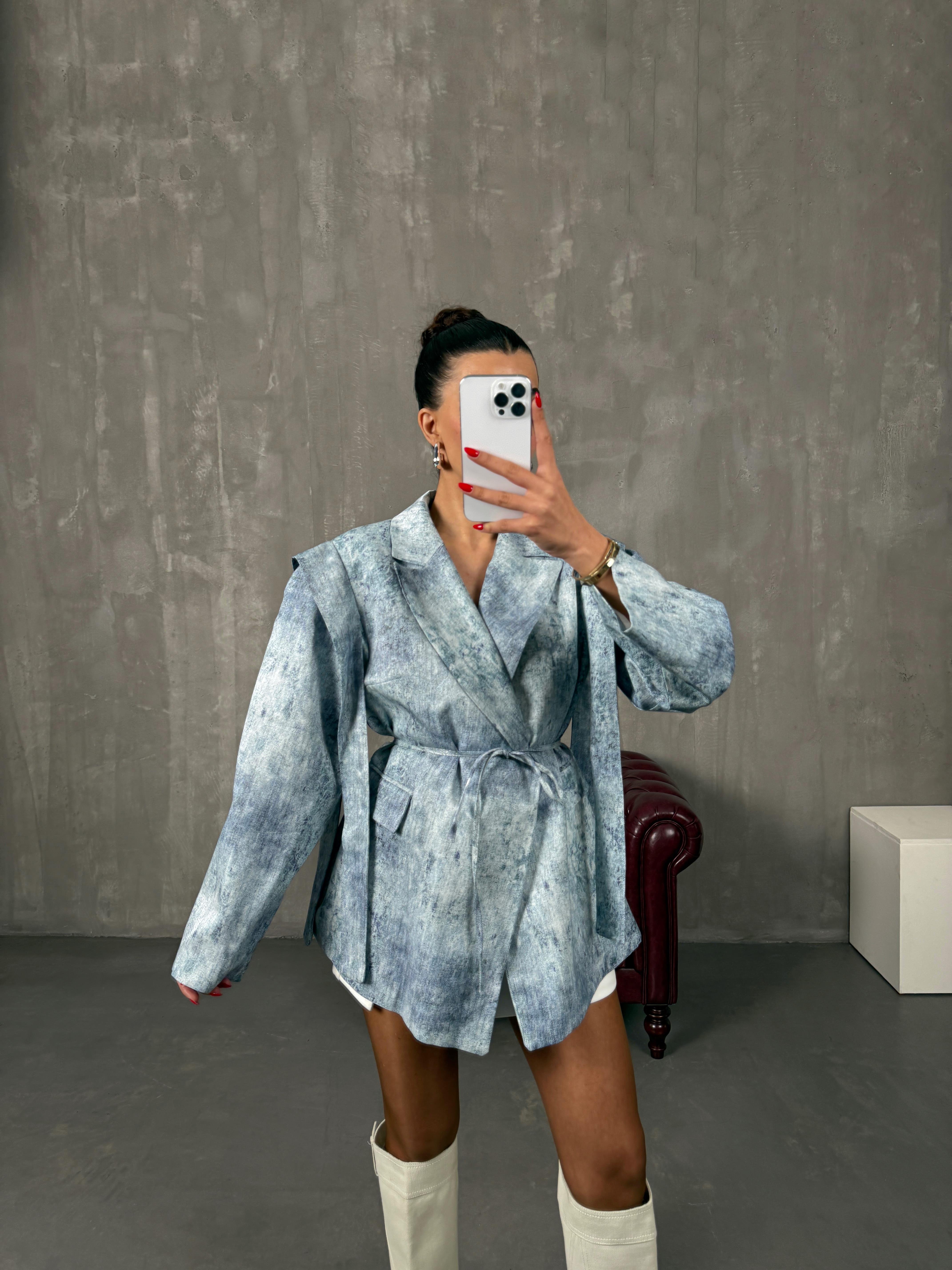 Simba Mavi Parlak Vatkalı Astarlı Kuşaklı Ceket