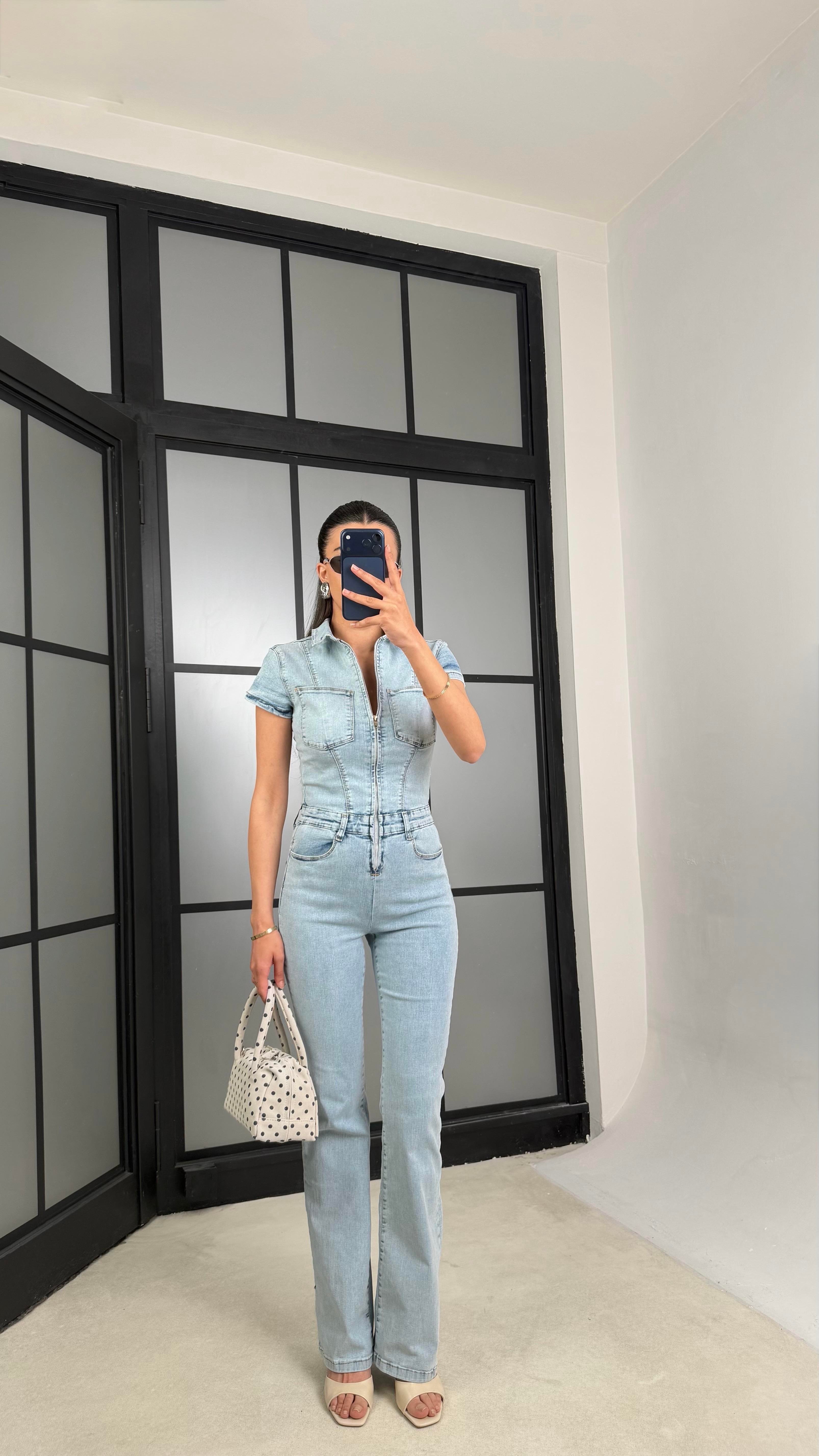 Açık Mavi İspanyol Paça Likralı Denim Tulum GAUS-01466GAUSTULUMGAUS-01466