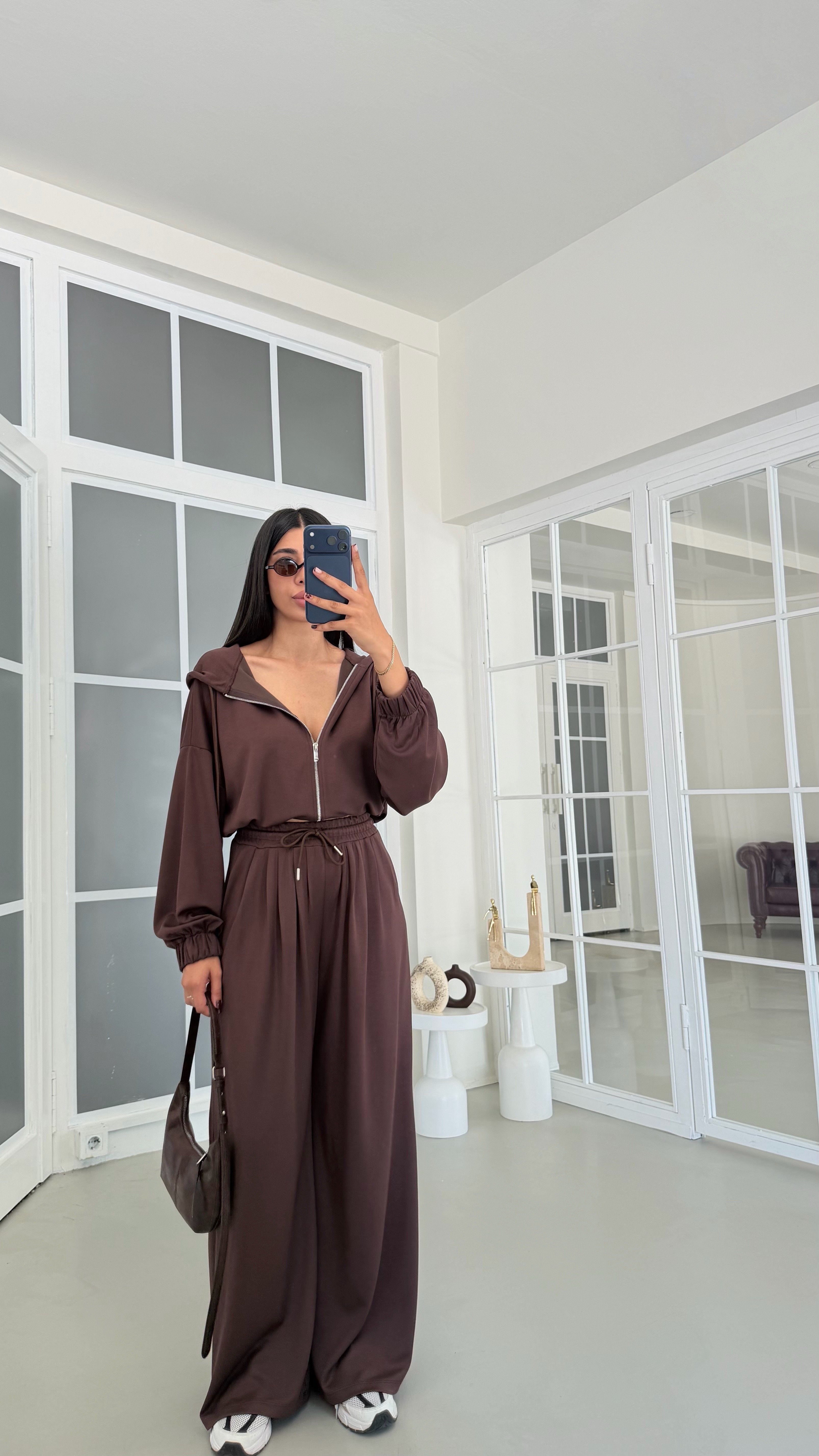 Kahve Kapüşonlu Hırka Beli Lastikli Pantolon İkili Takım GAUS-01901GAUSTAKIMGAUS-01901