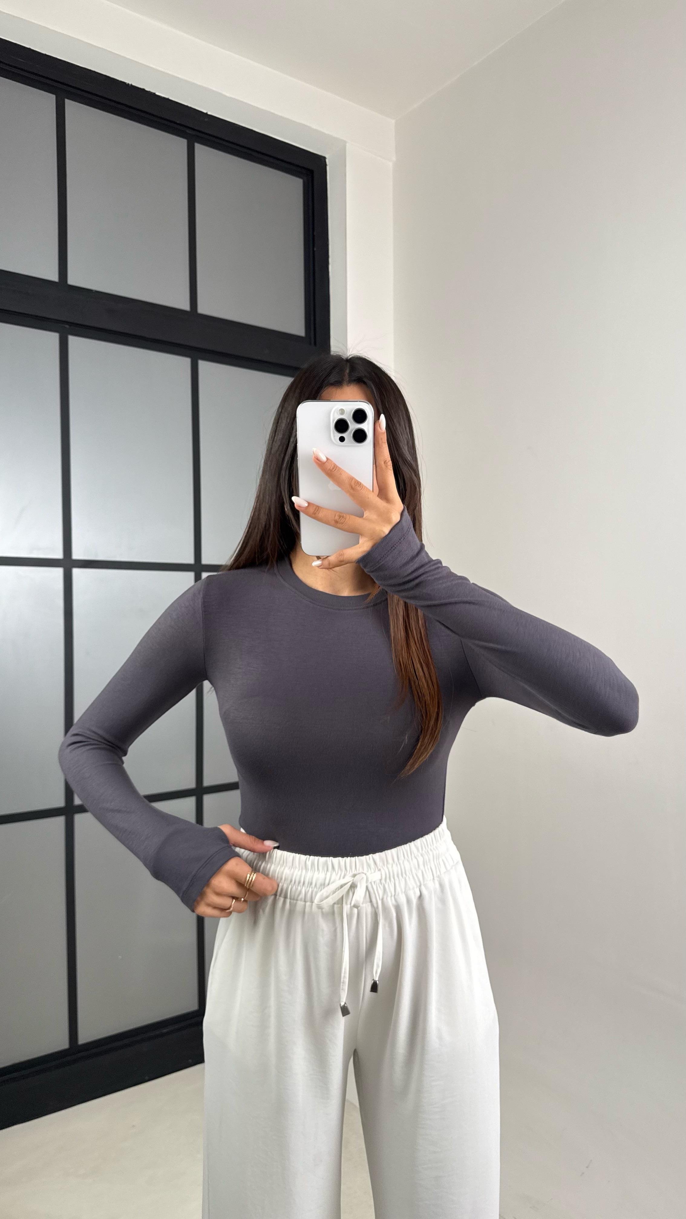 Antrasit OYS Muadil Parmak Geçirmeli Basic Bluz GAUS-00506GAUSBLUZGAUS-00506