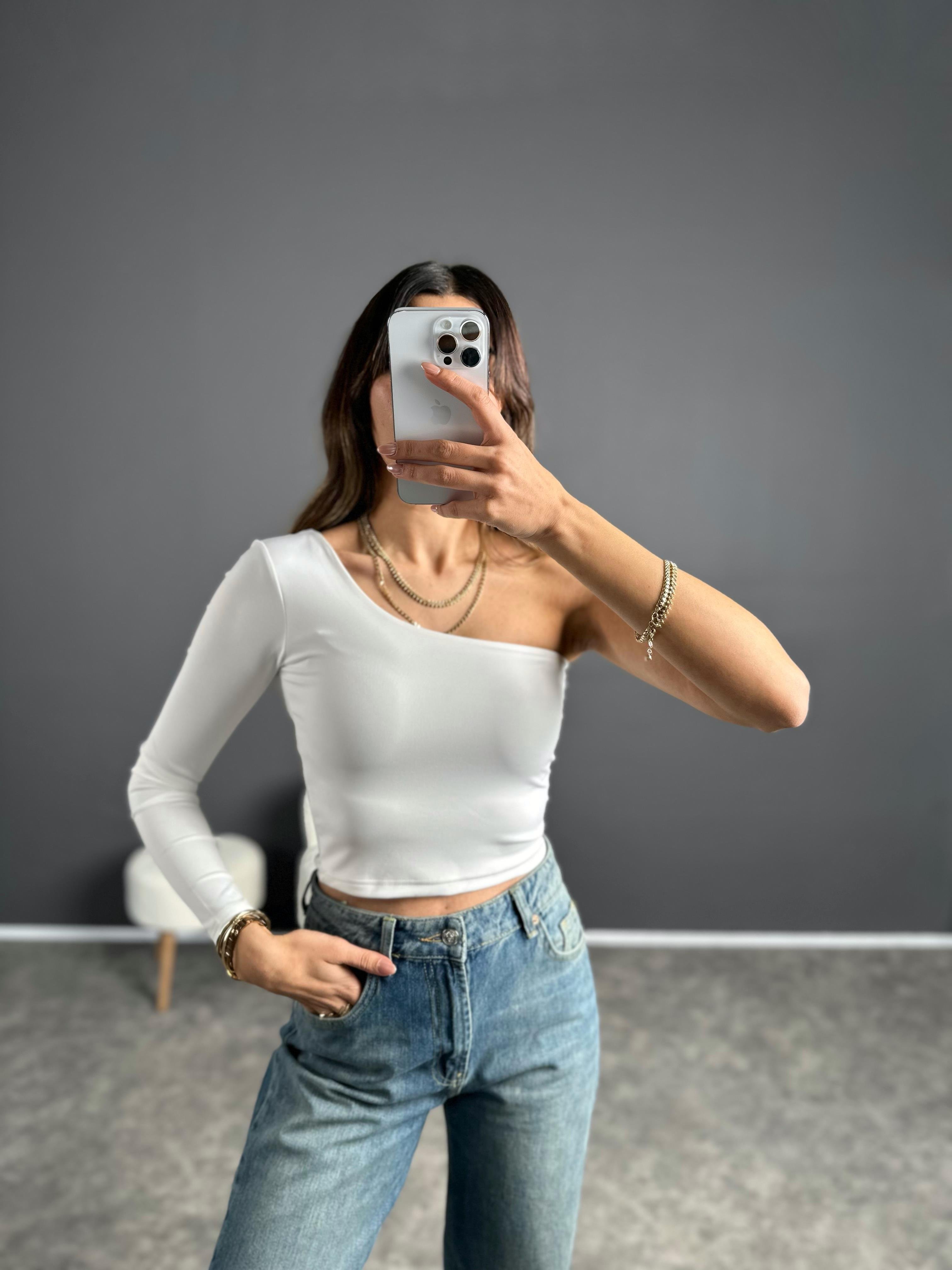 Beyaz Tek Kol Basic Crop