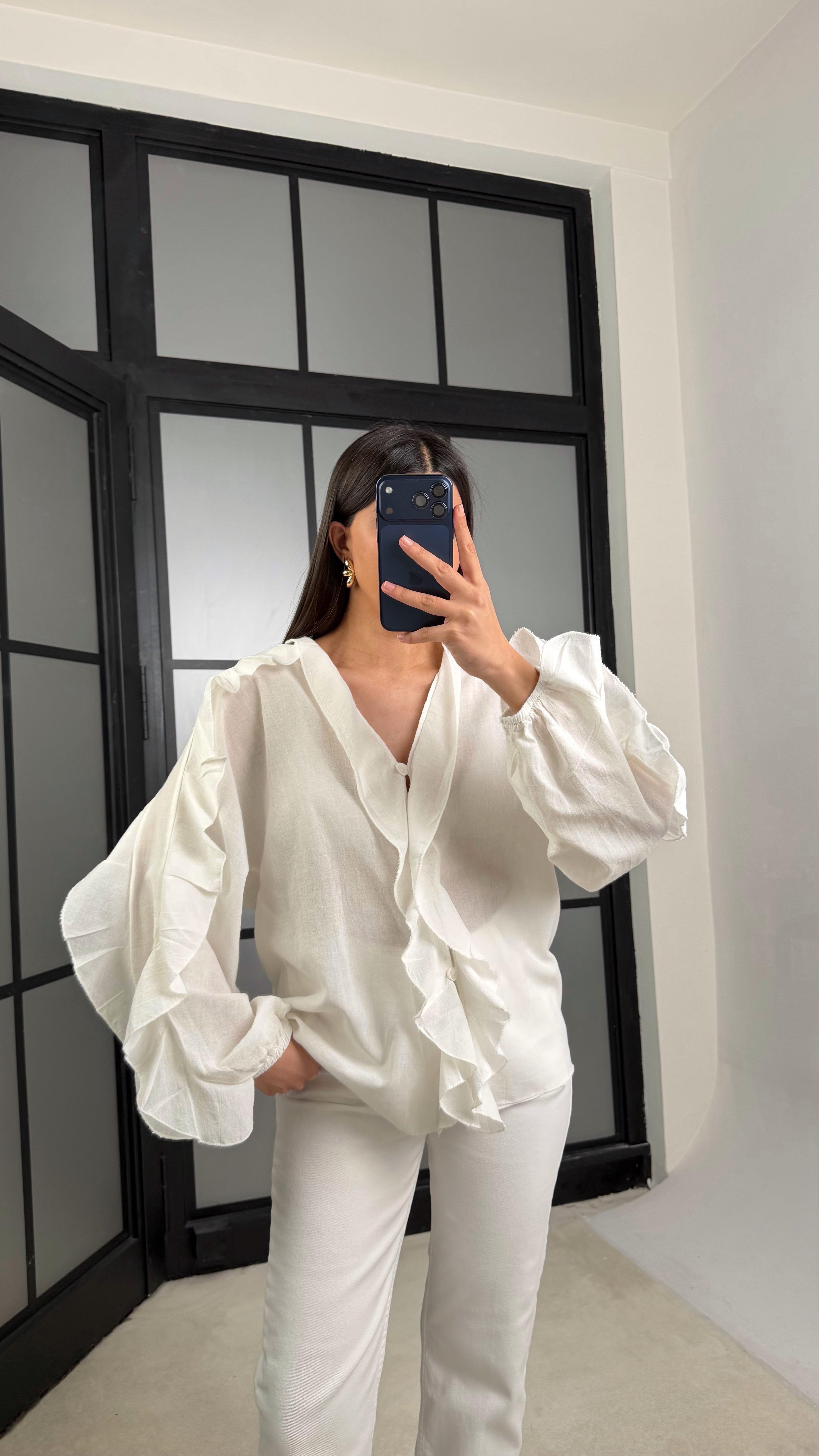 Ekru Fırfır Detaylı Vual Kumaş Gömlek GAUS-01288GAUSShirtGAUS-01288
