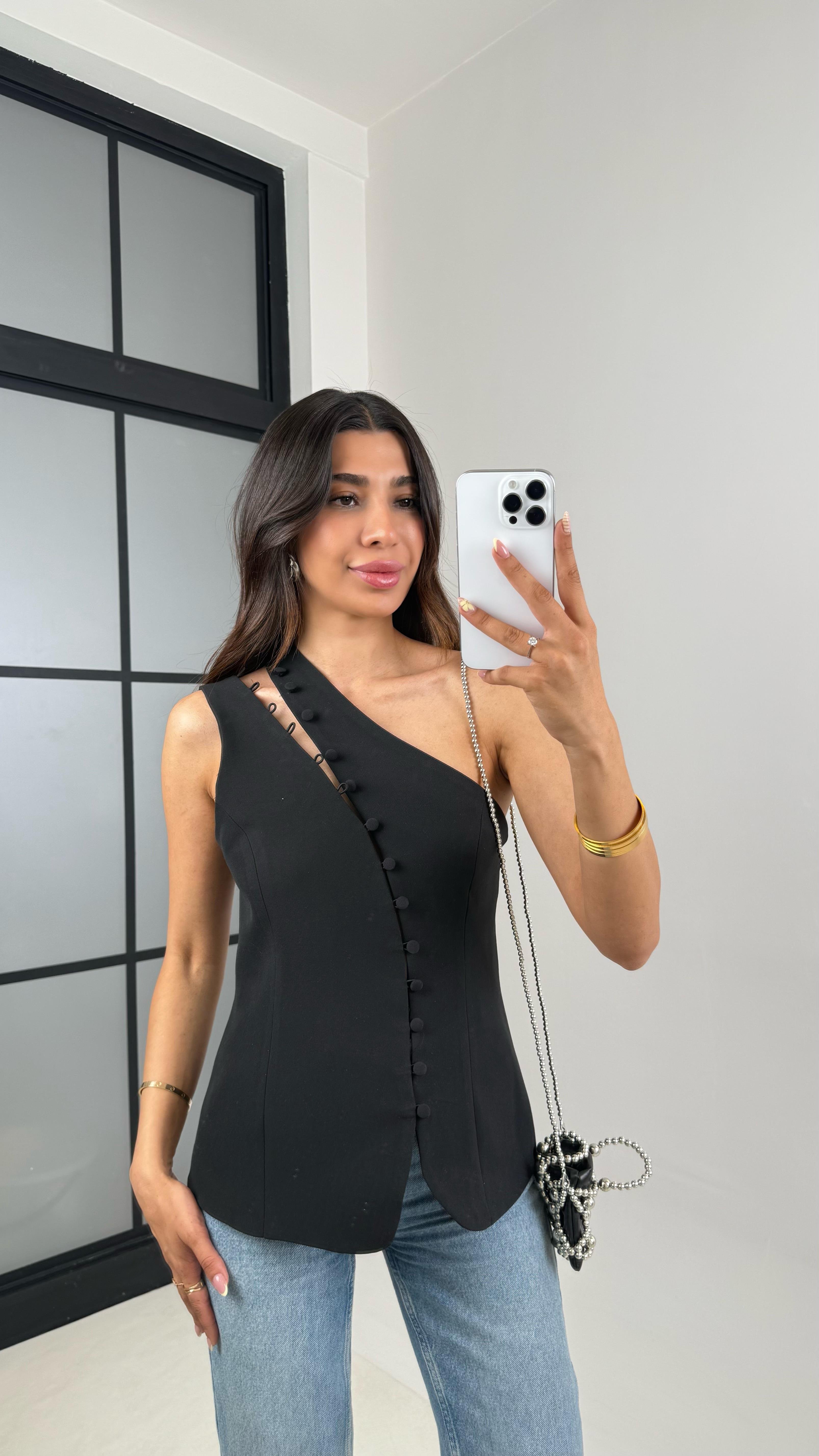 Siyah Düğmeli Asimetrik Yaka Astarlı Yelek Gaus00649Gaus السترات الصوفية GU1002508