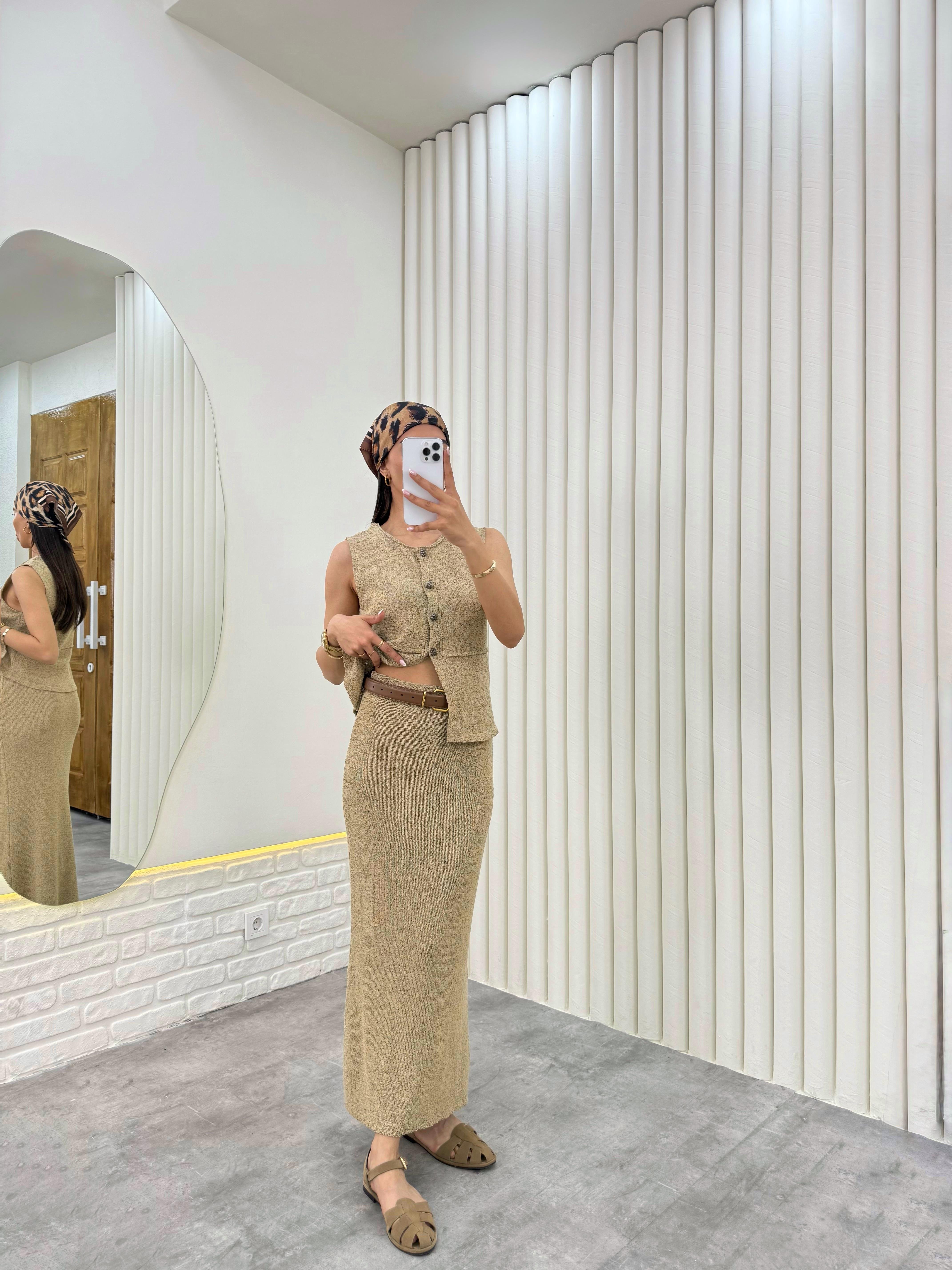 Vizon Yelekli Önü Düğmeli Triko Takım Gaus00323GausTAKIMGU1001750