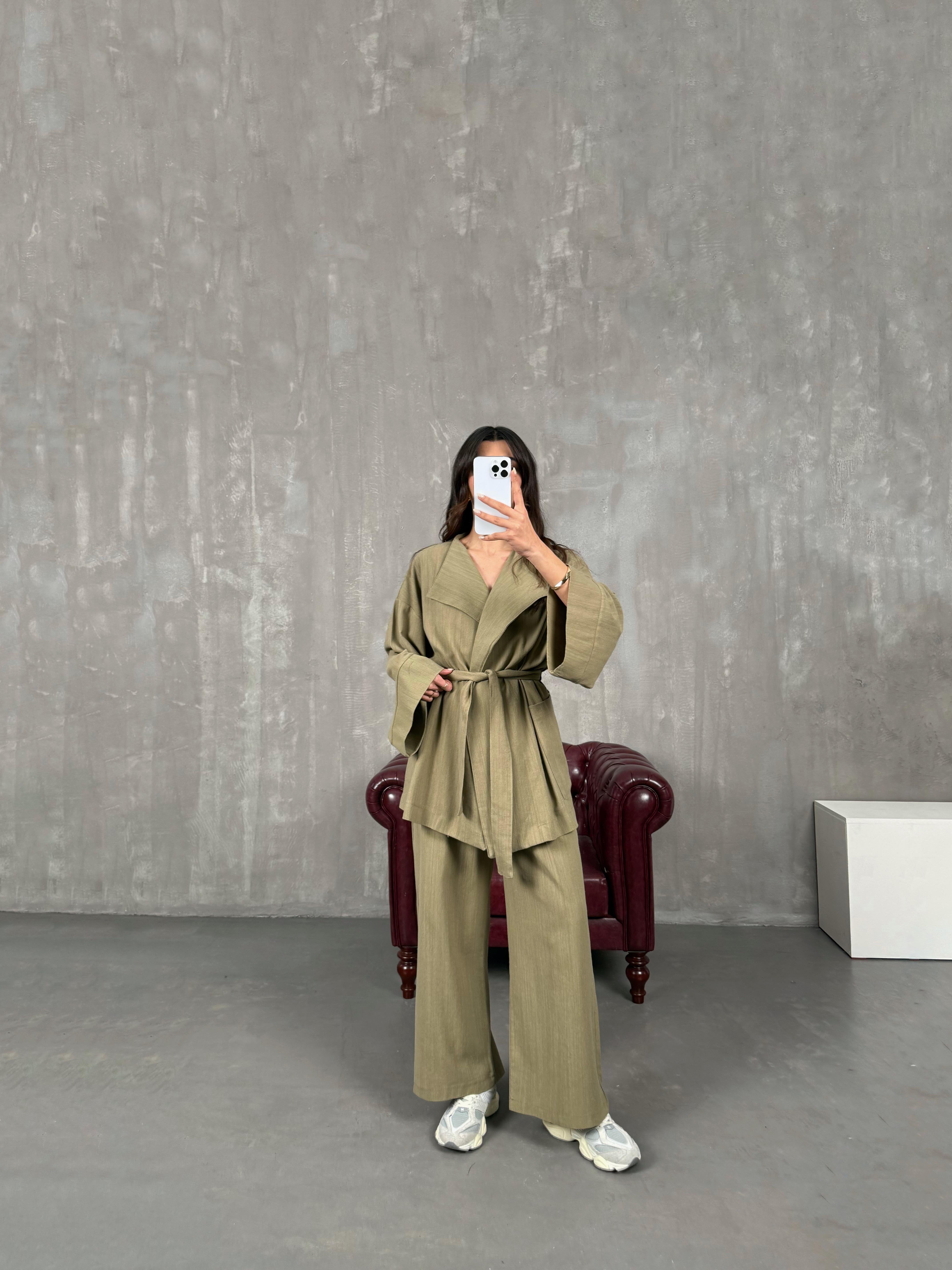 سانسا طقم كيمونو كتان لون كاكي مع زنّار