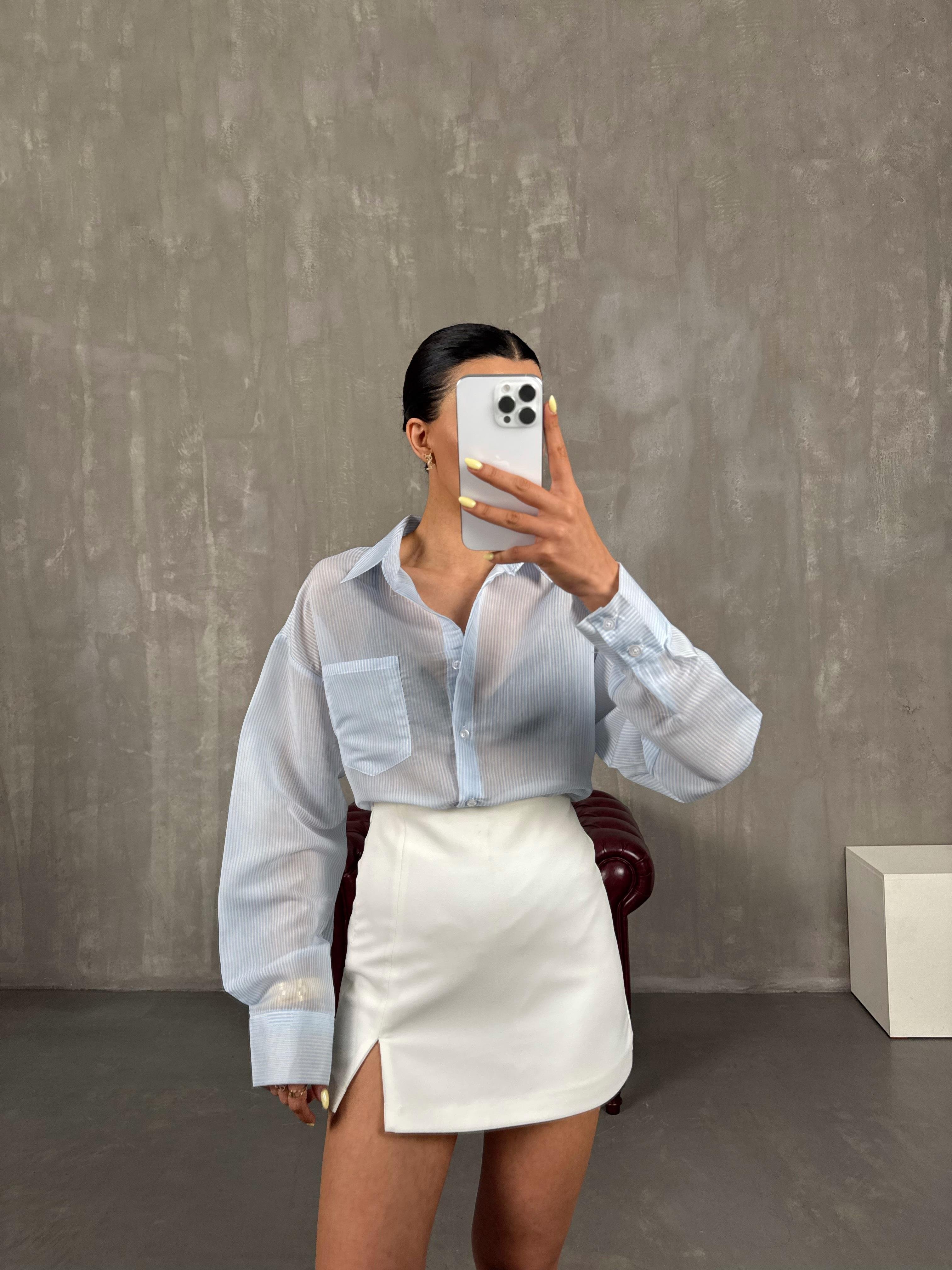 Mavi Çizgili Hafif Transparan Muadil Gömlek Gaus00153GausGÖMLEKGU1001352