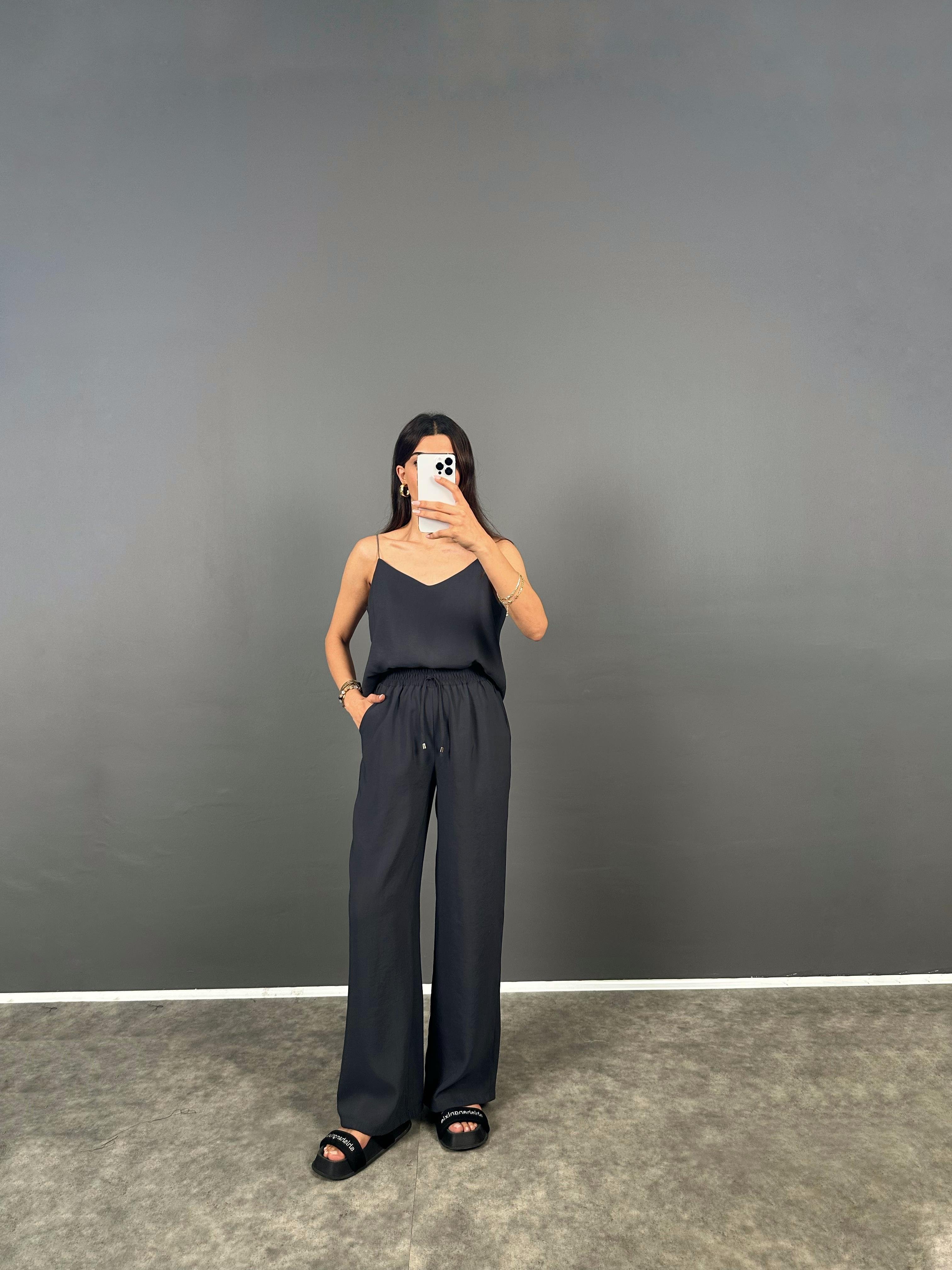 Lily Antrasit Tensel Askılı Bluz Pantolon İkili TakımGausTAKIMGU008737