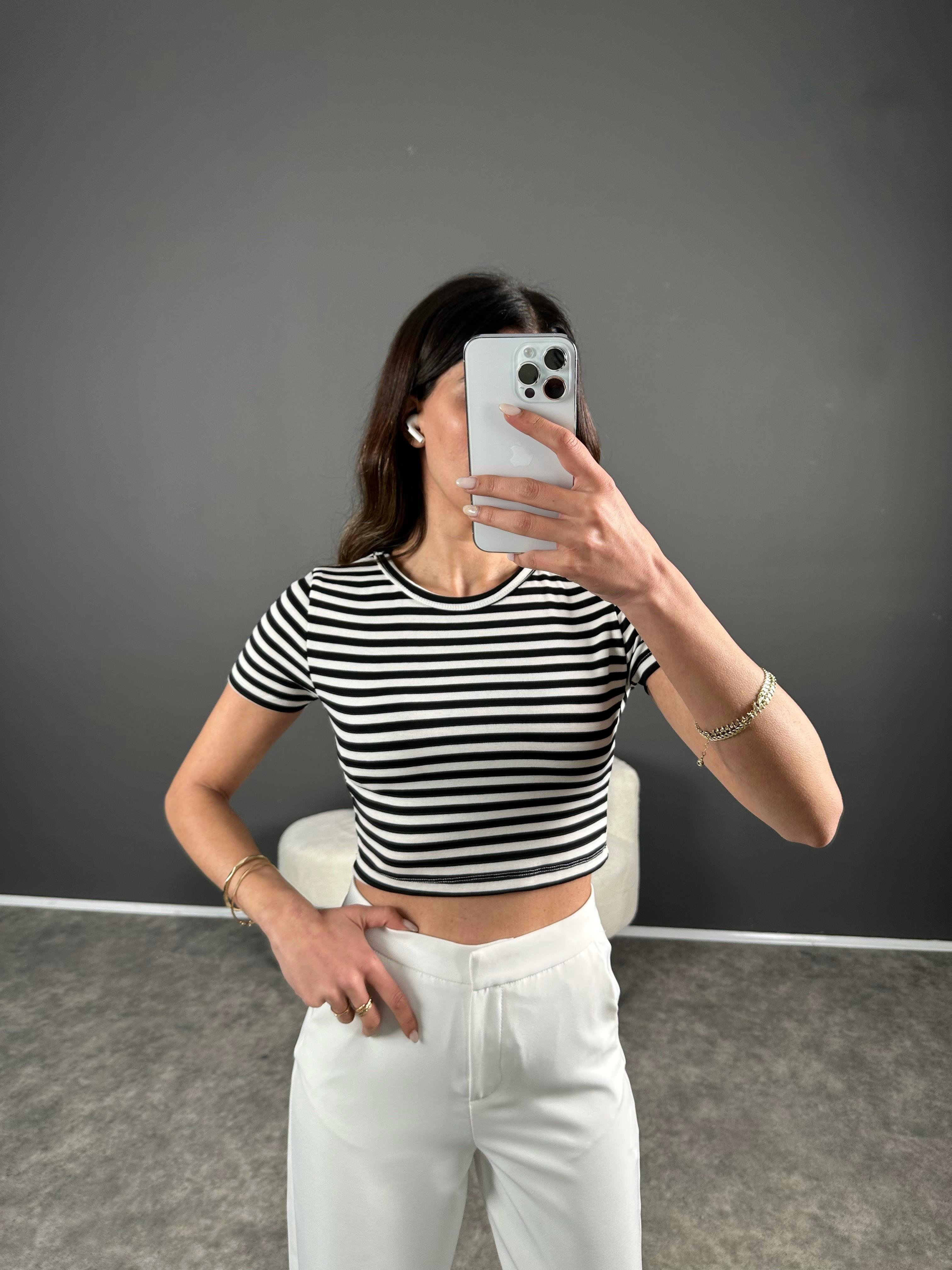 Oys Siyah Çizgili Corp Tshirt