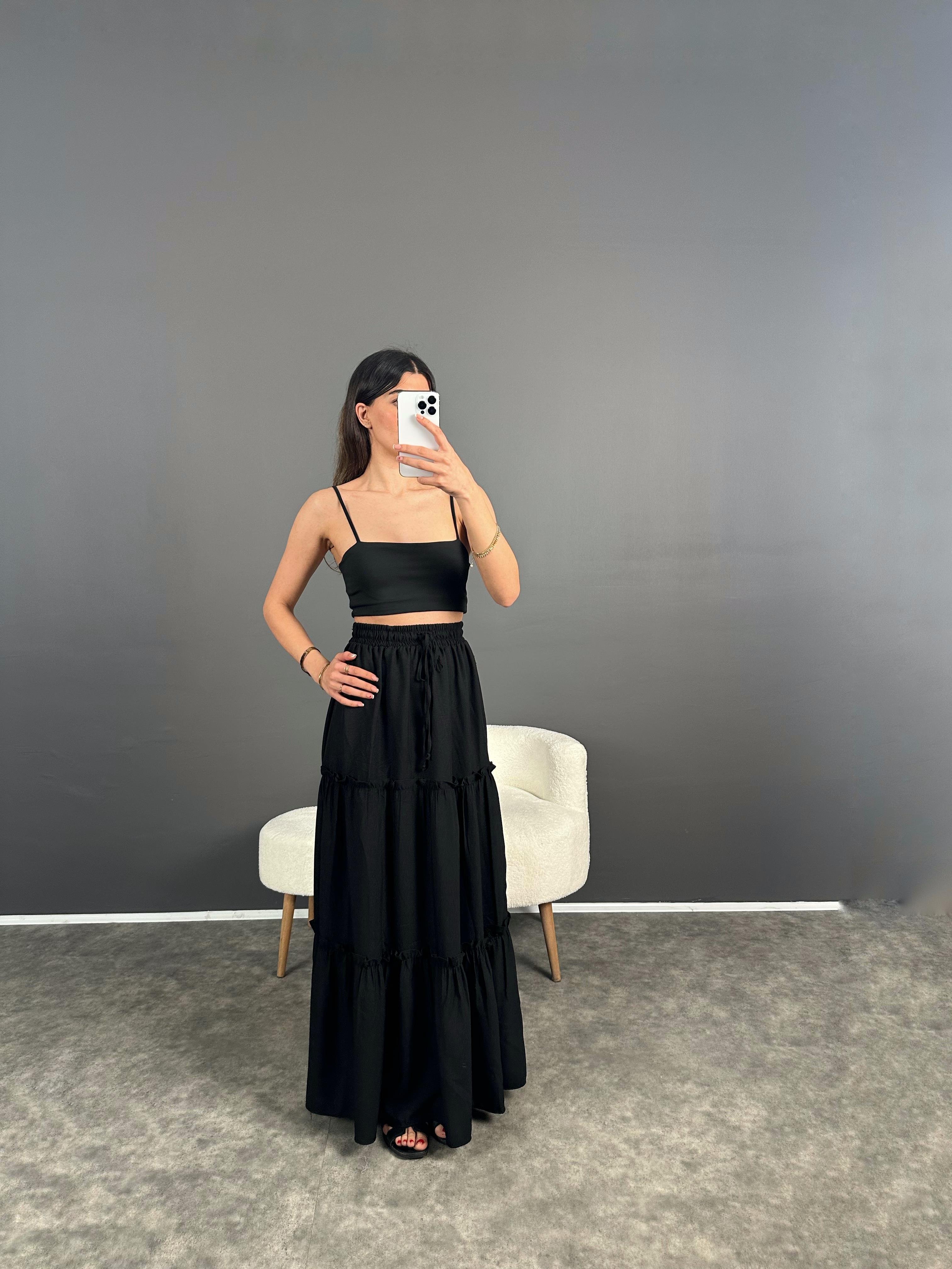 Siyah Gipe Detaylı Uzun Etek