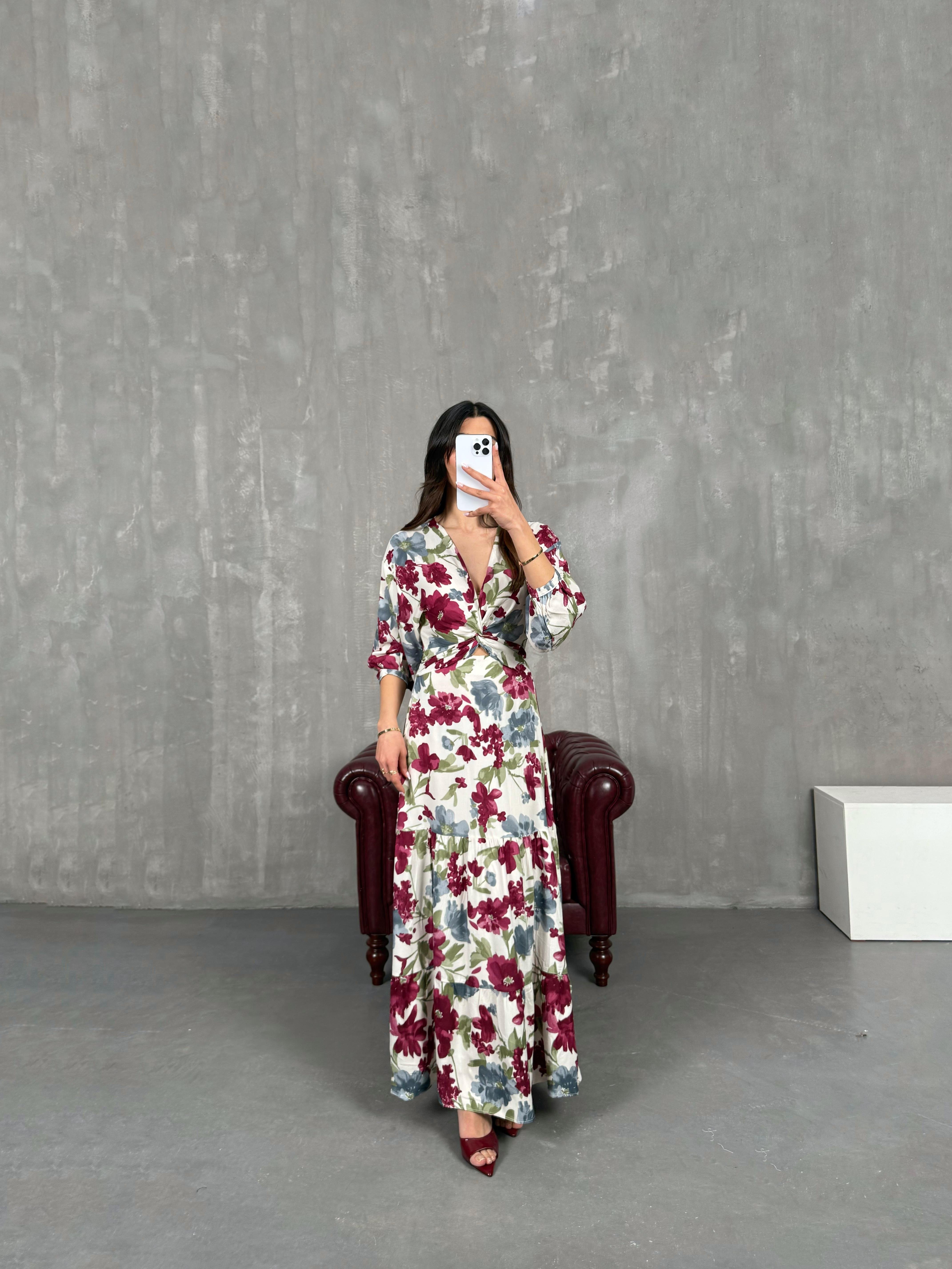 Çiçek Desenli Çapraz Dekolteli Yandan Fermuarlı Beli Lastikli Elbise Gaus00260GausELBİSEGU1001601