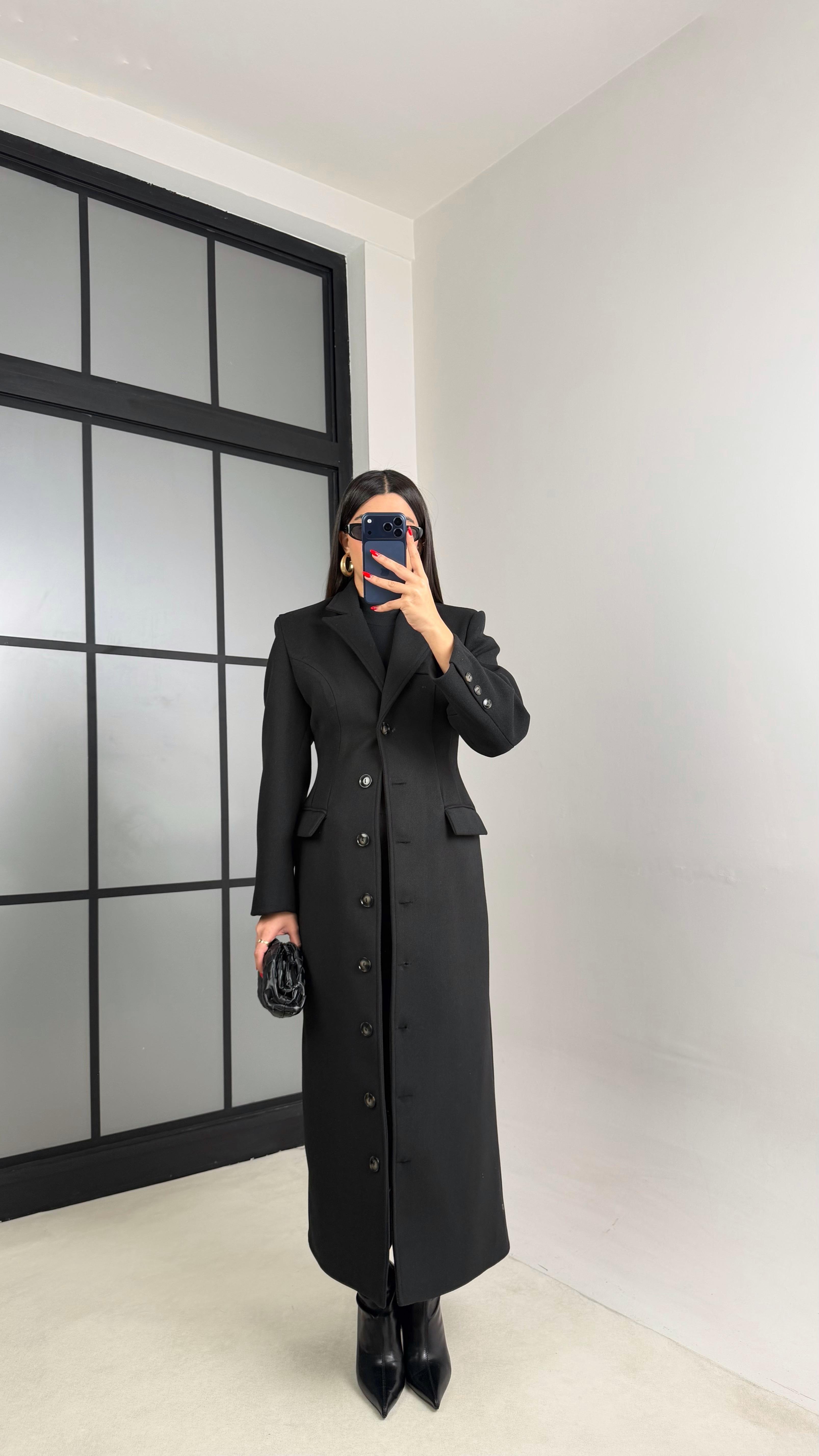 Siyah Önü Düğmeli Vatkalı Astarlı Premium Kaşe Kaban Gaus-01030GAUSKABANgaus-01030