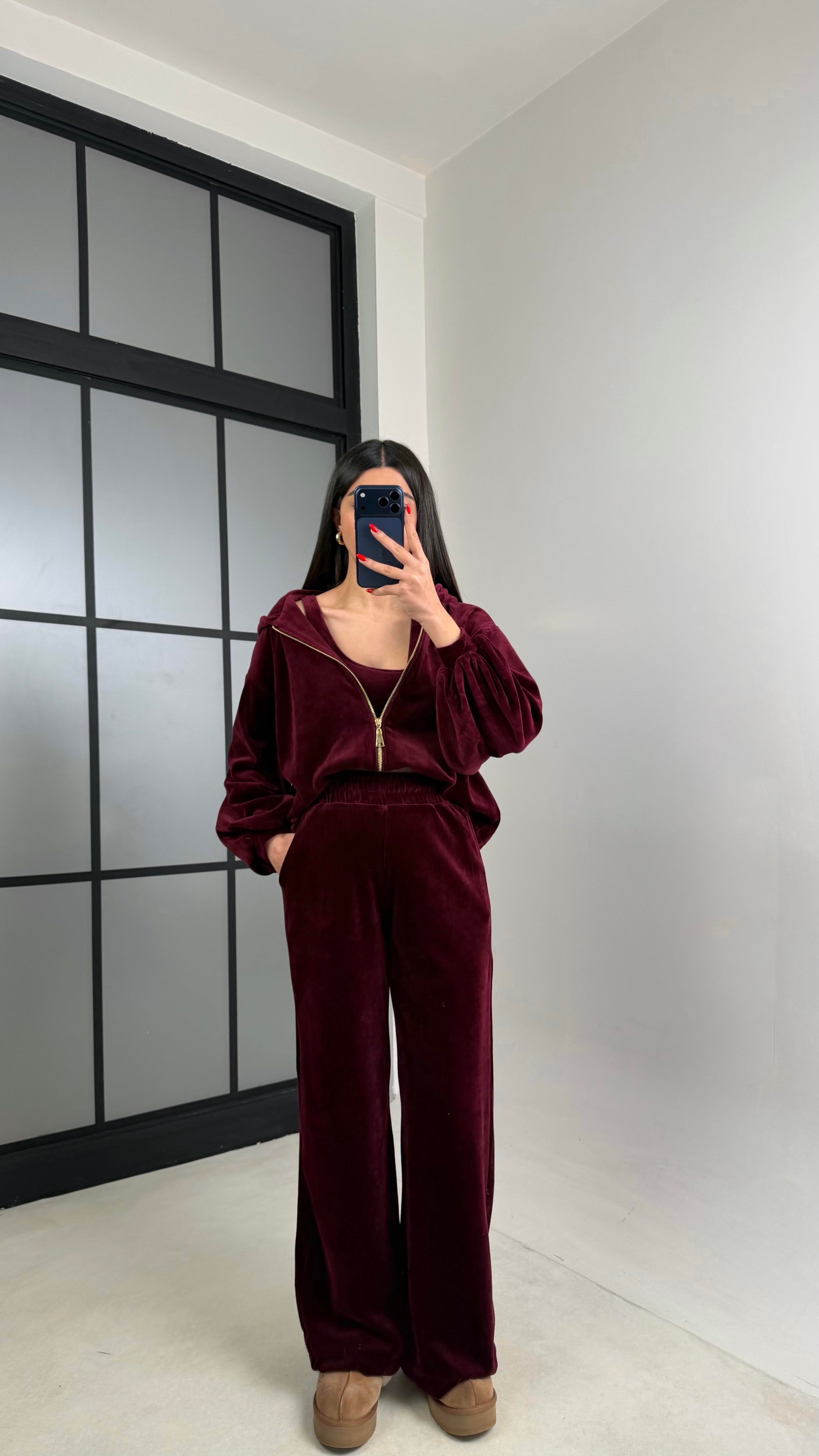 Mürdüm Kapüşonlu Hırka Crop Beli Lastikli Pantolon 3'lü Kadife Takım GAUS-00875GAUSTAKIMGAUS-00875
