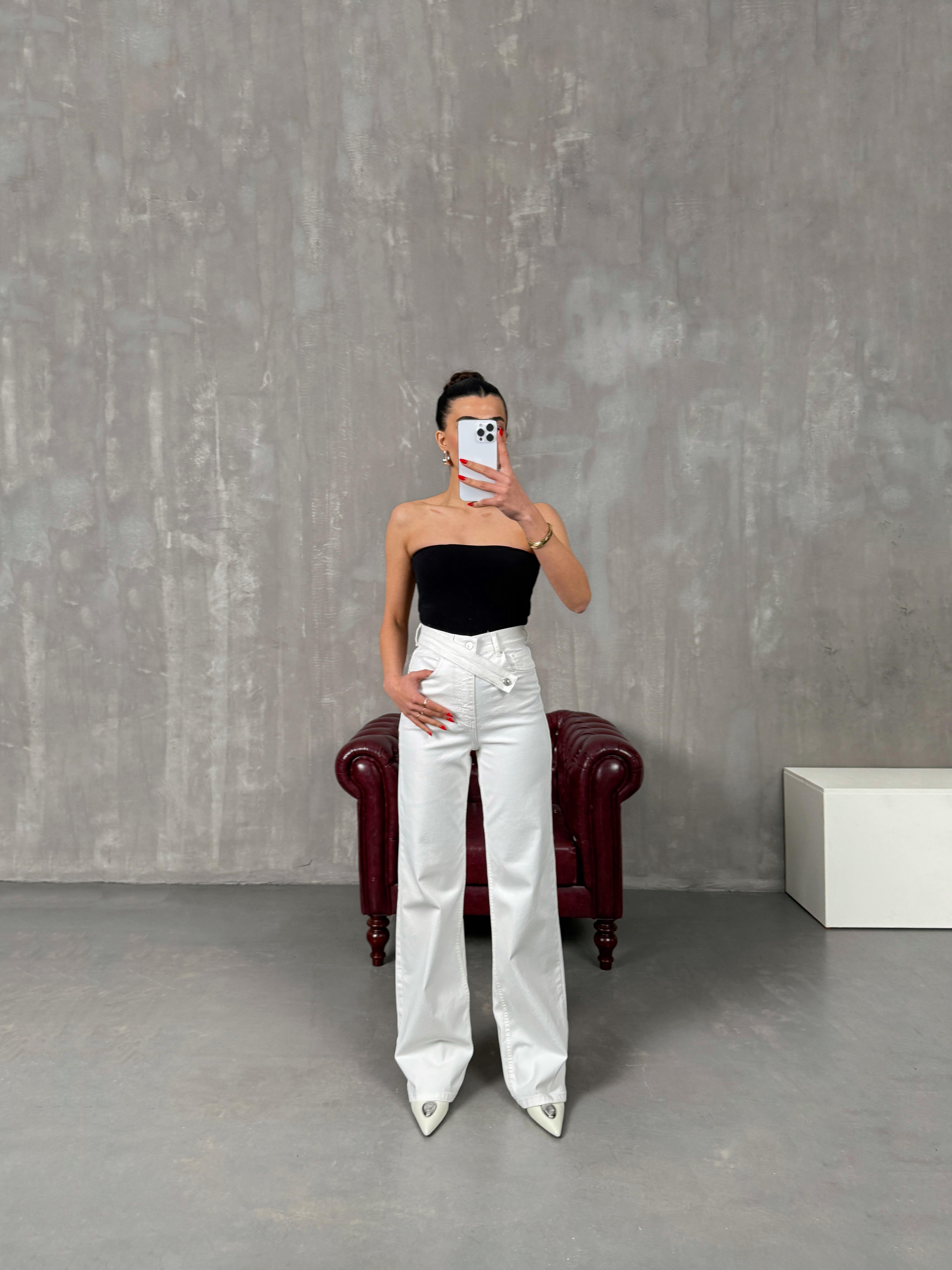 Mifa Beyaz Kemer Detaylı Jean