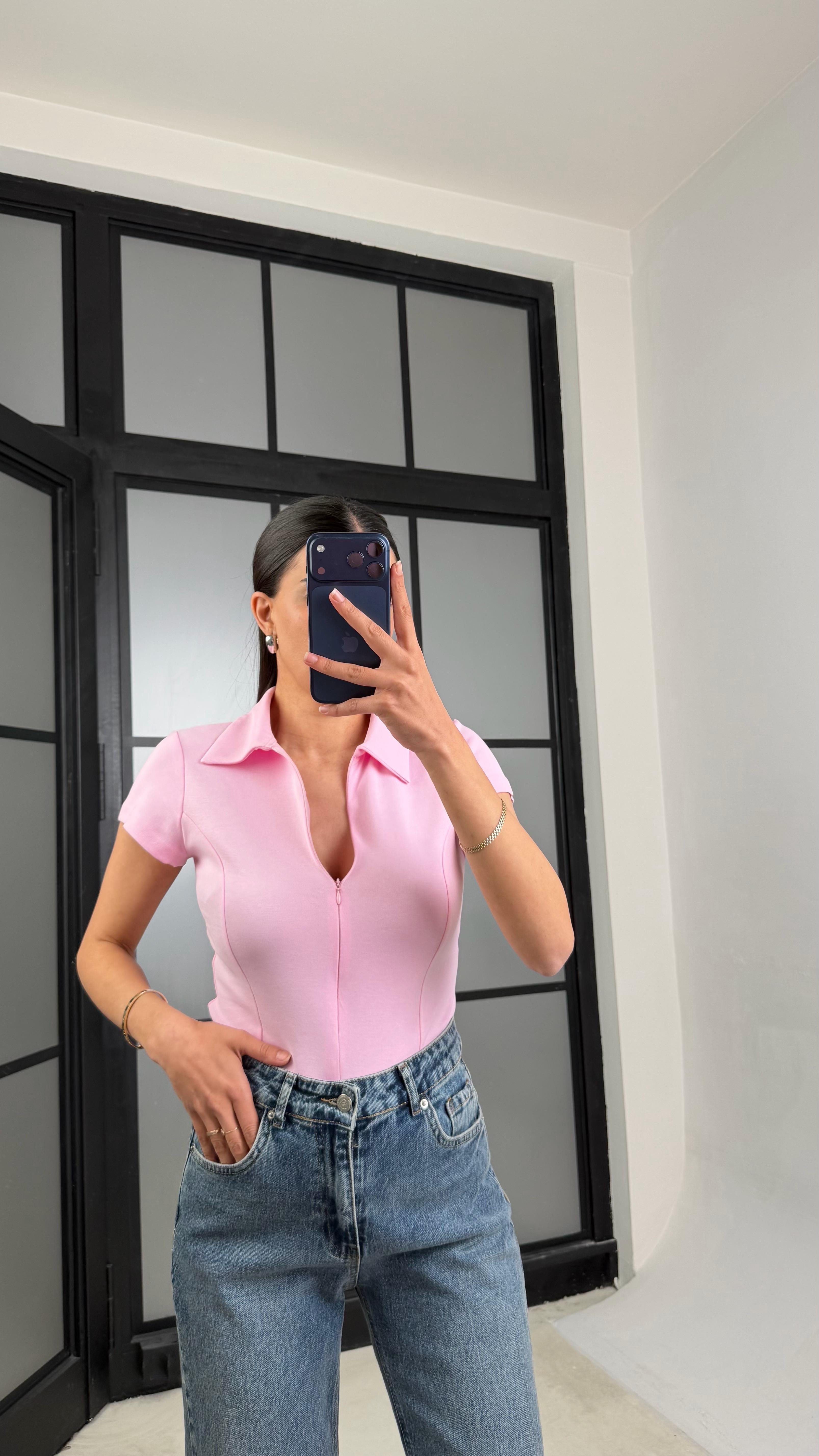Pembe Polo Yaka Fermuarlı Basic Bluz GAUS-01467GAUSBLUZGAUS-01467