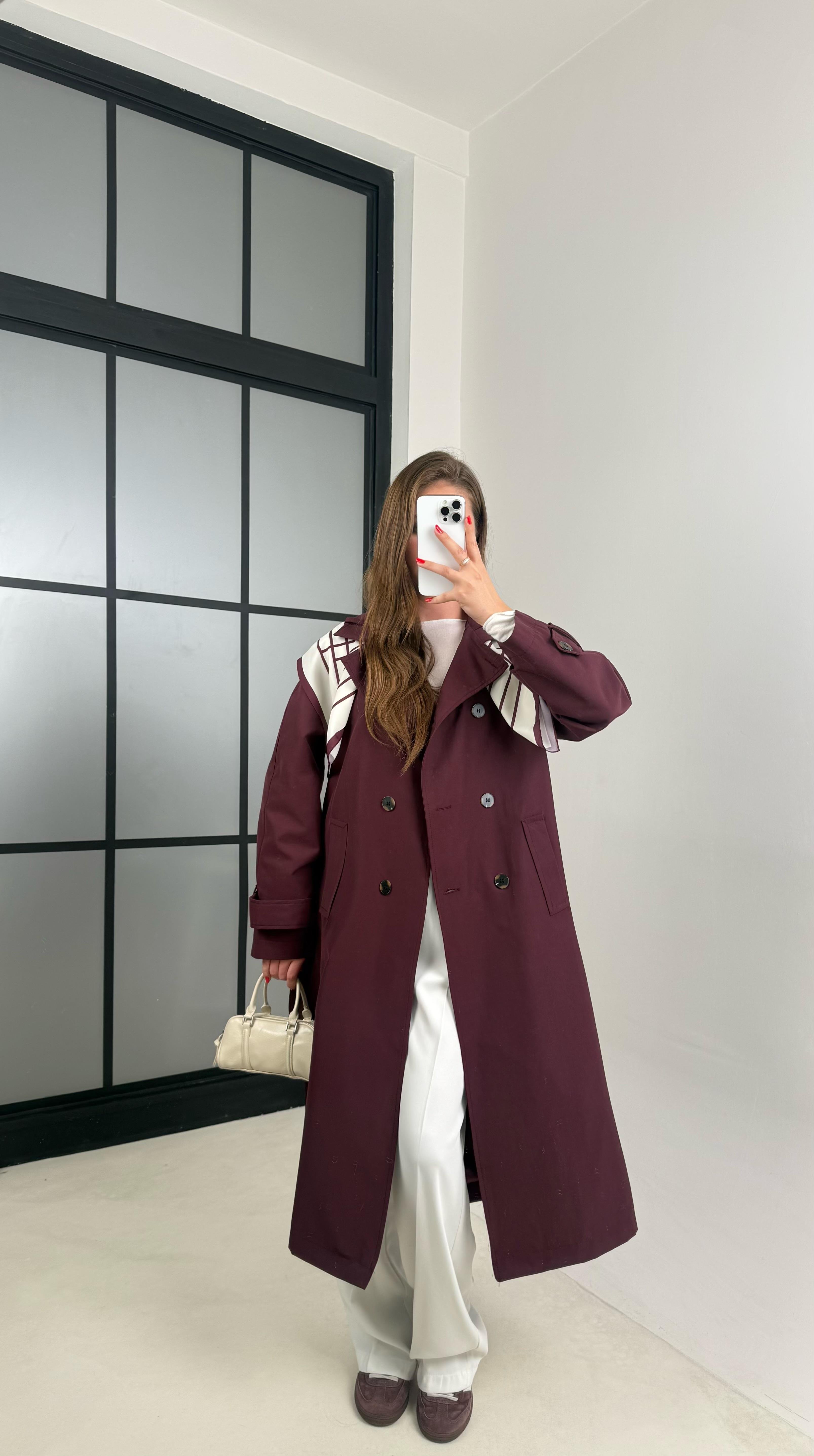 Bordo Fular Detaylı Kuşaklı Tasarım Trençkot GAUS-00515GAUSTRENÇKOTGAUS-00515