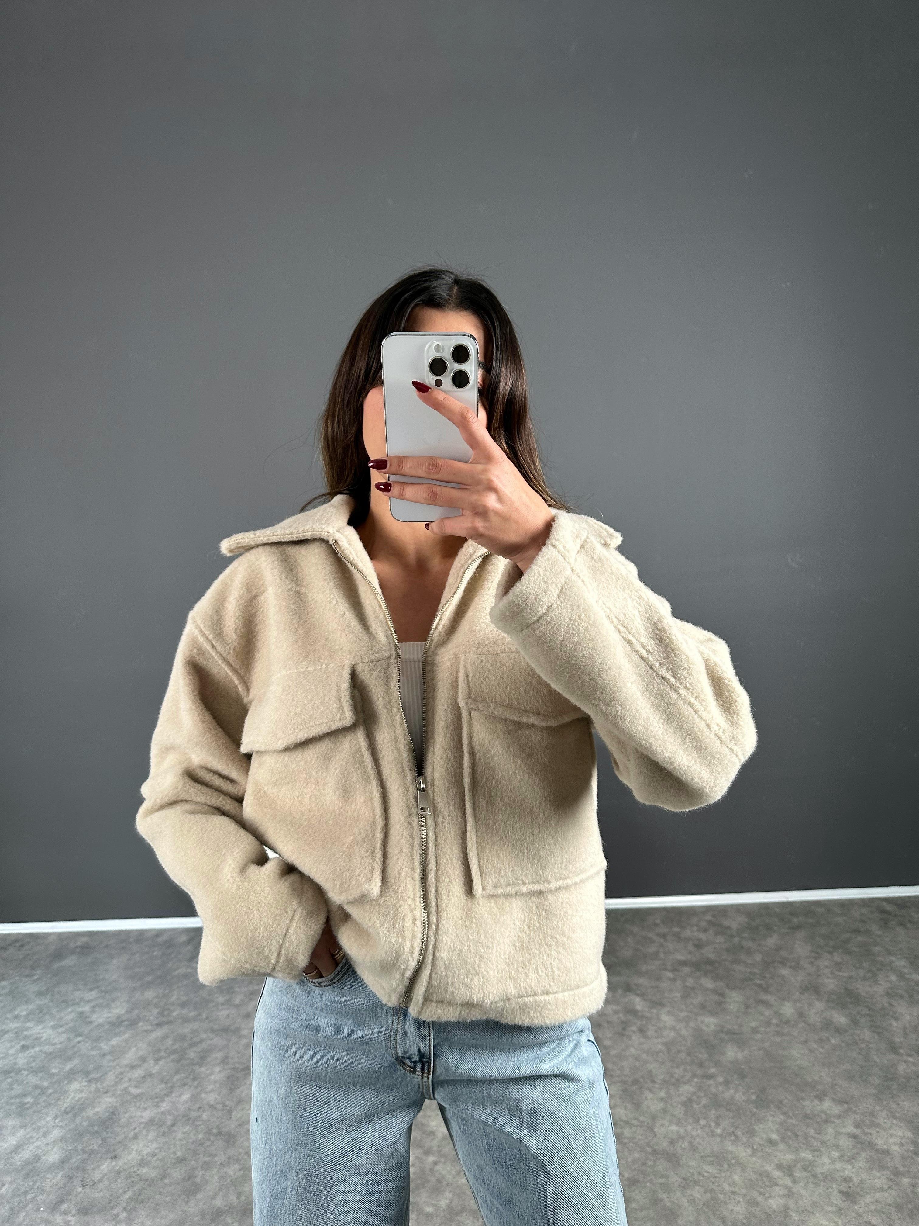 Muffy Taş Yumoş Cepli Kaşe Ceket GausCEKETGU004019