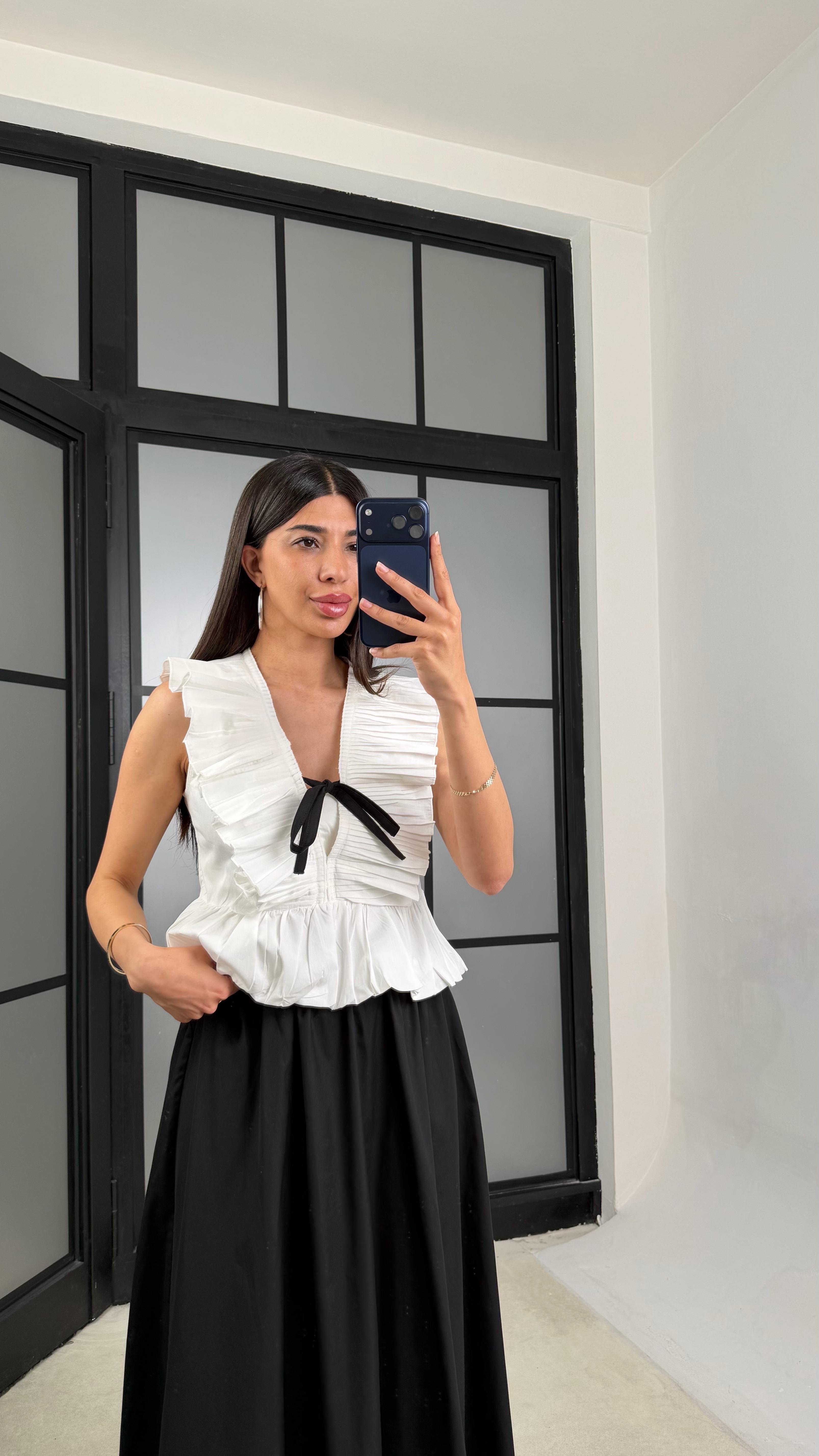 Ekru Zr Model Kurdele Detaylı Tasarım Bluz GAUS-01535GAUSBlouseGAUS-01535