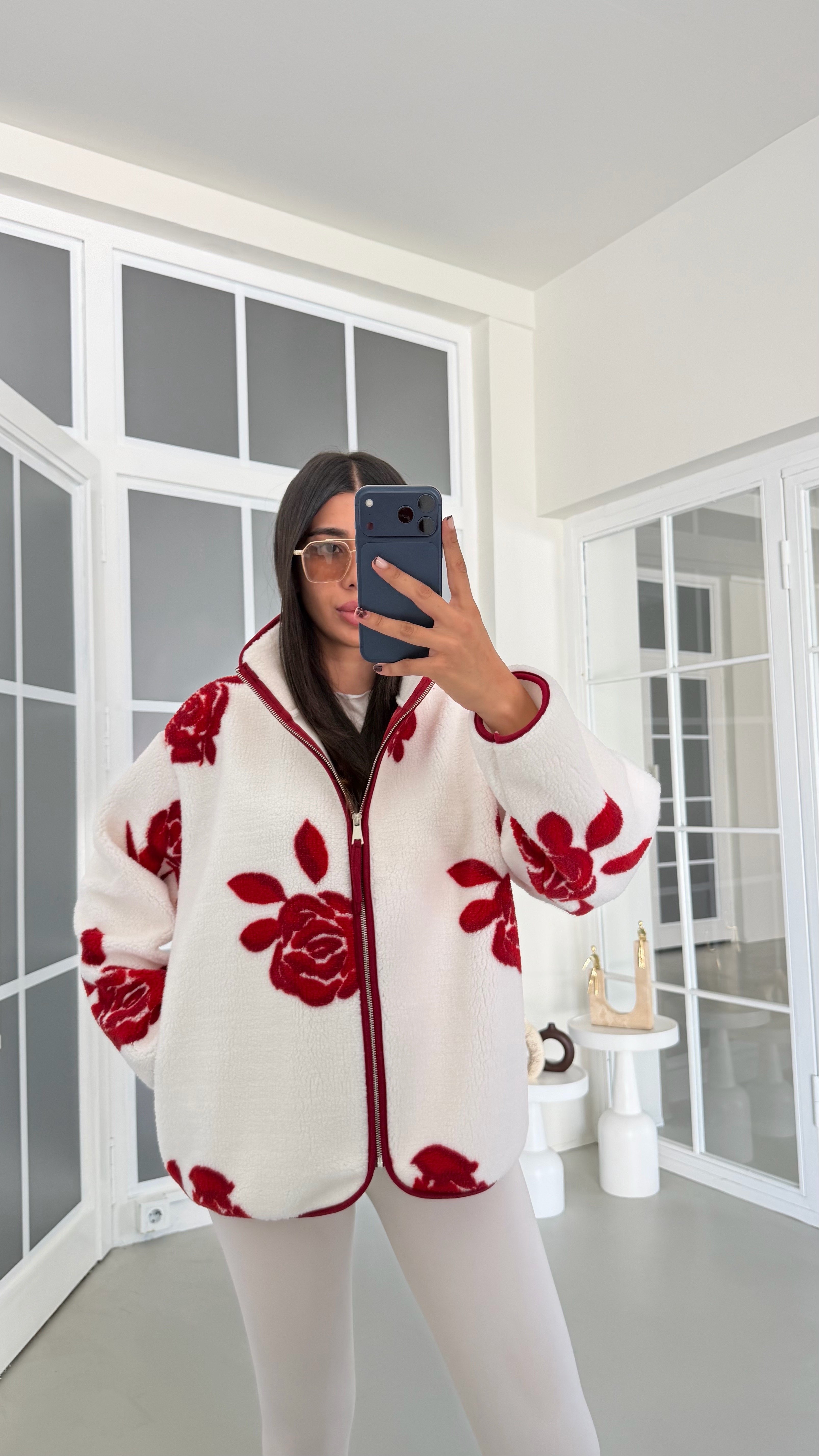 Kırmızı Gül Desenli Fermuarlı Polar Sweatshirt GAUS-01916GAUSSweatshirtGAUS-01916