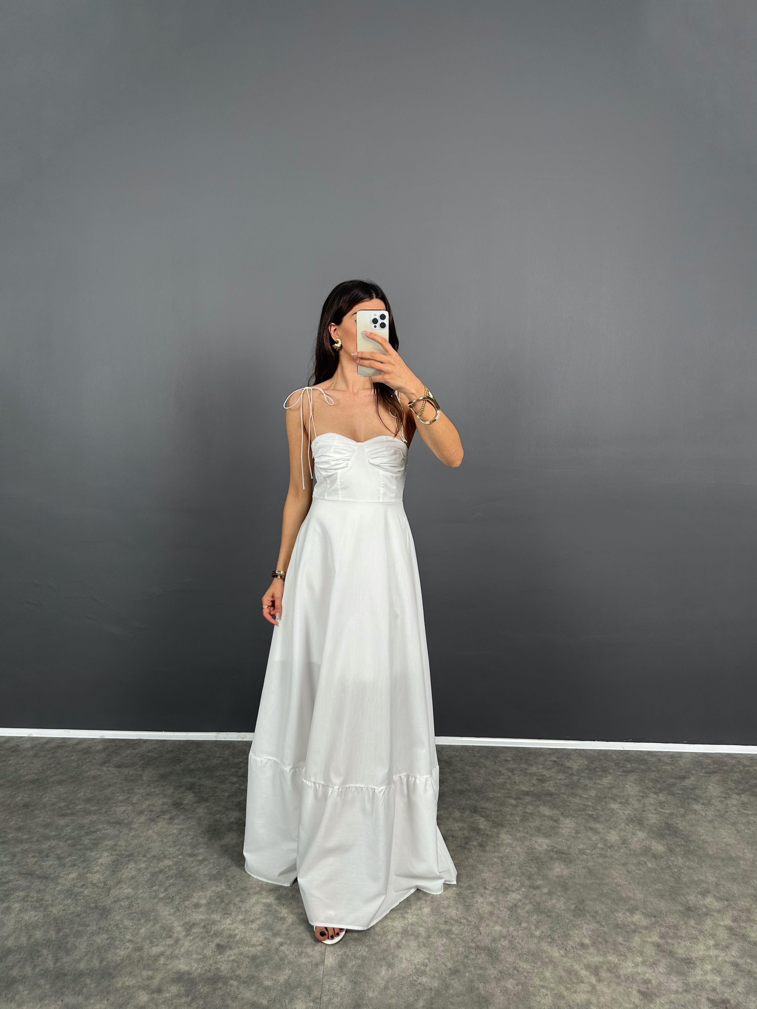 Sorbs Beyaz İp Askılı Uzun ZR Model ElbiseGausELBİSEGU008536