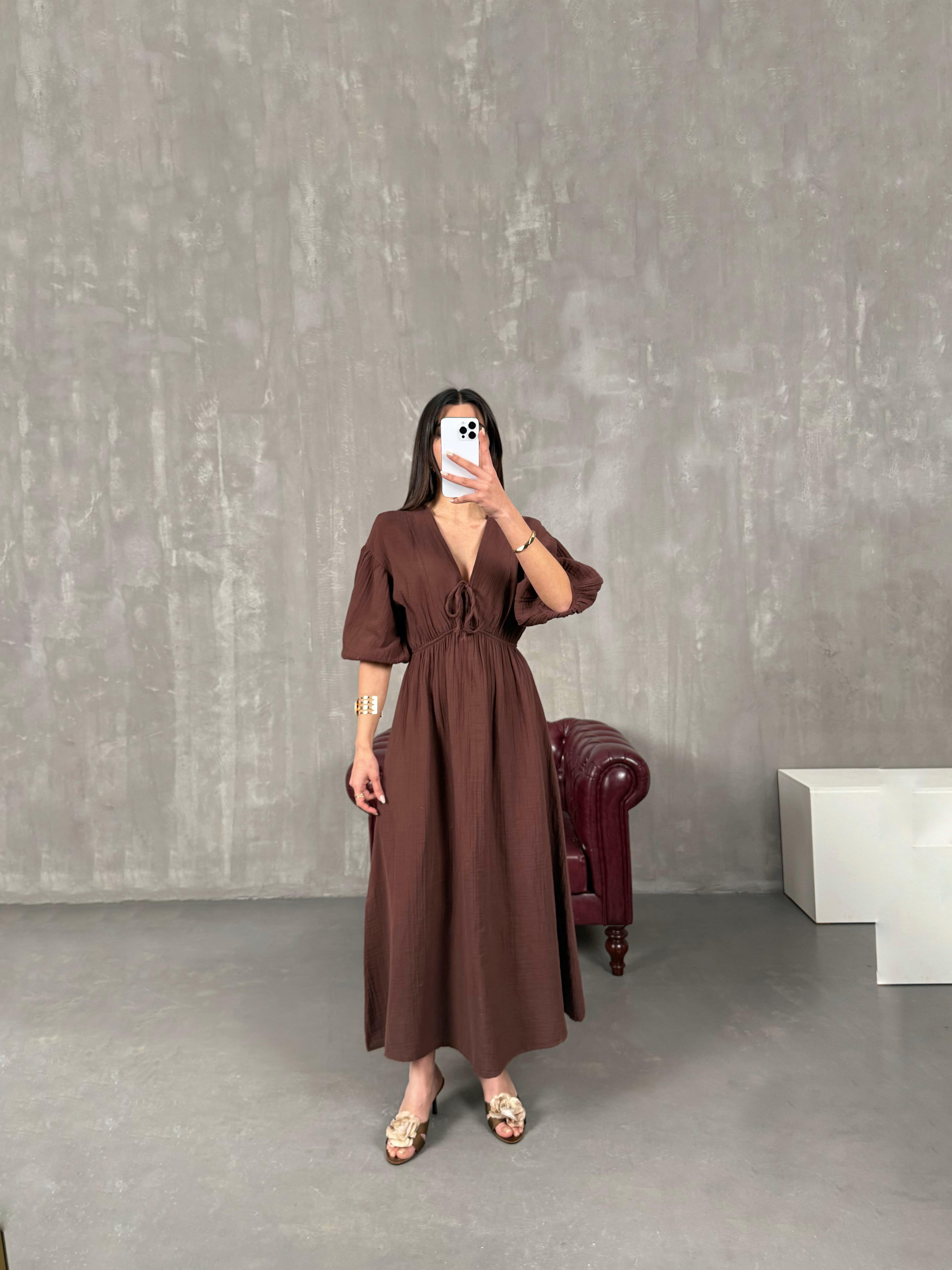 Cesika Kahve V Yaka Beli Lastikli Müslin Elbise