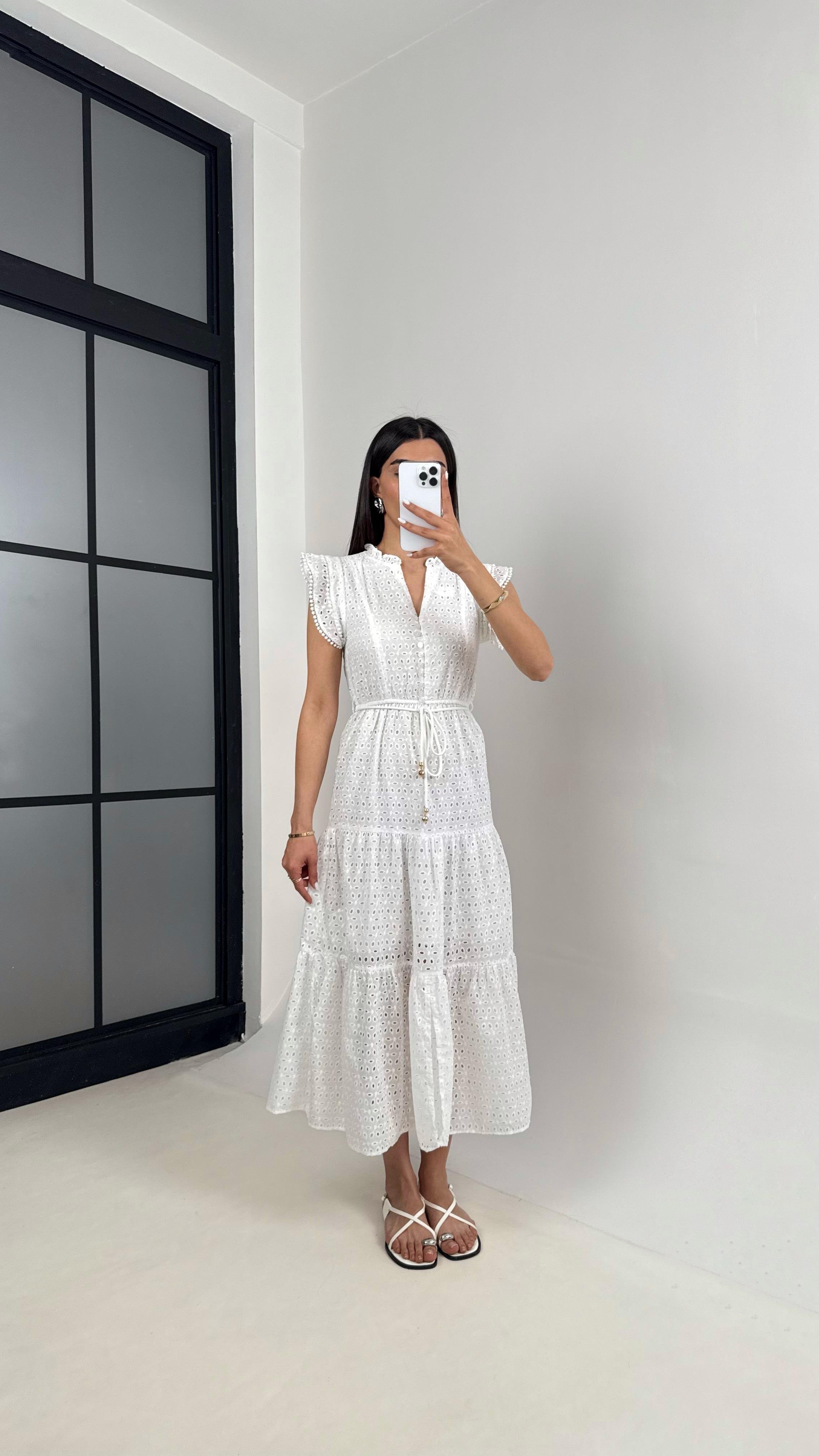 Beyaz V Yaka Astarlı Fistolu Elbise Gaus00406GausELBİSEGU1001947