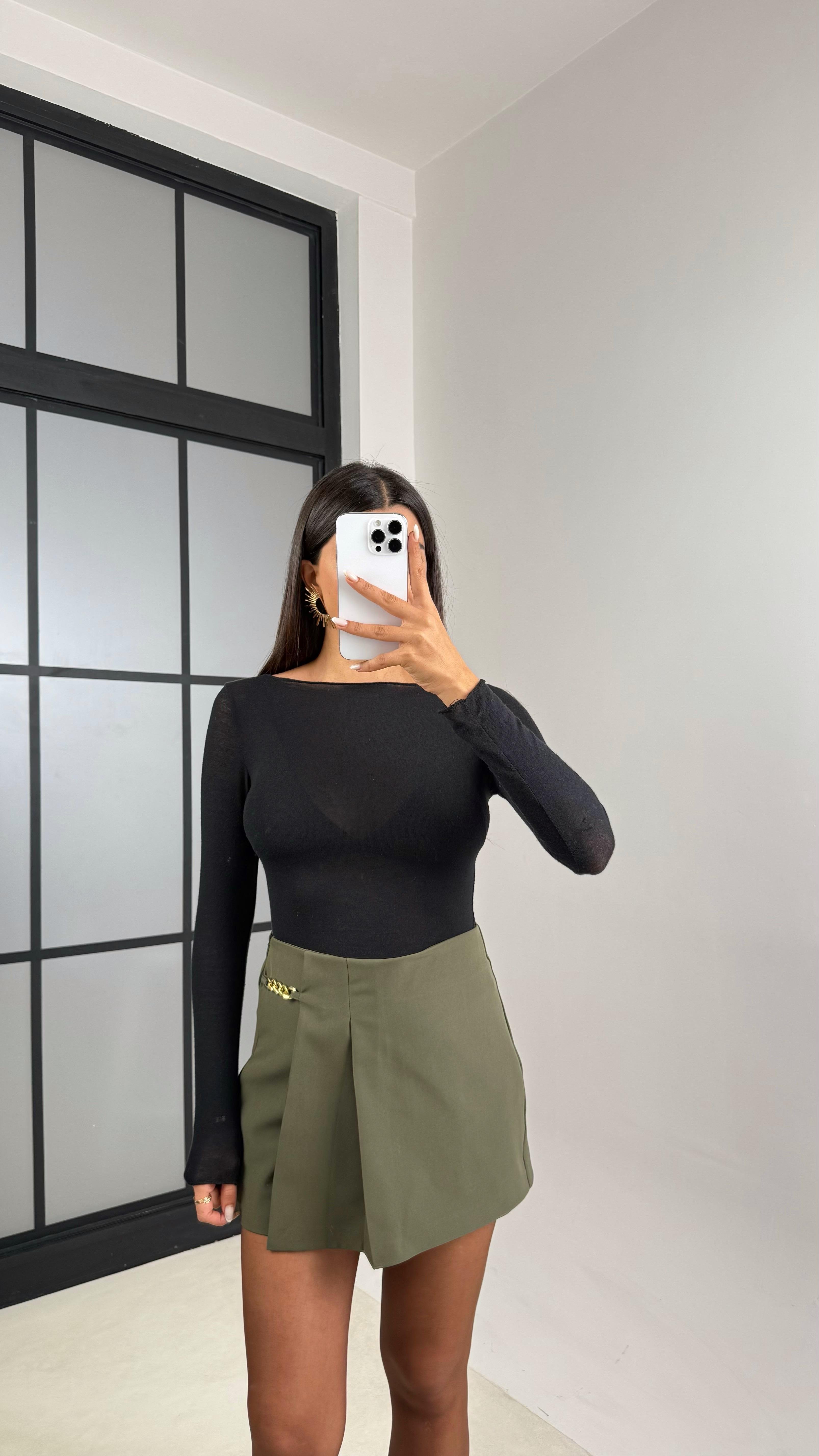 Haki Zincir Detaylı Şort Etek GAUS-00590GAUSETEKGAUS-00590