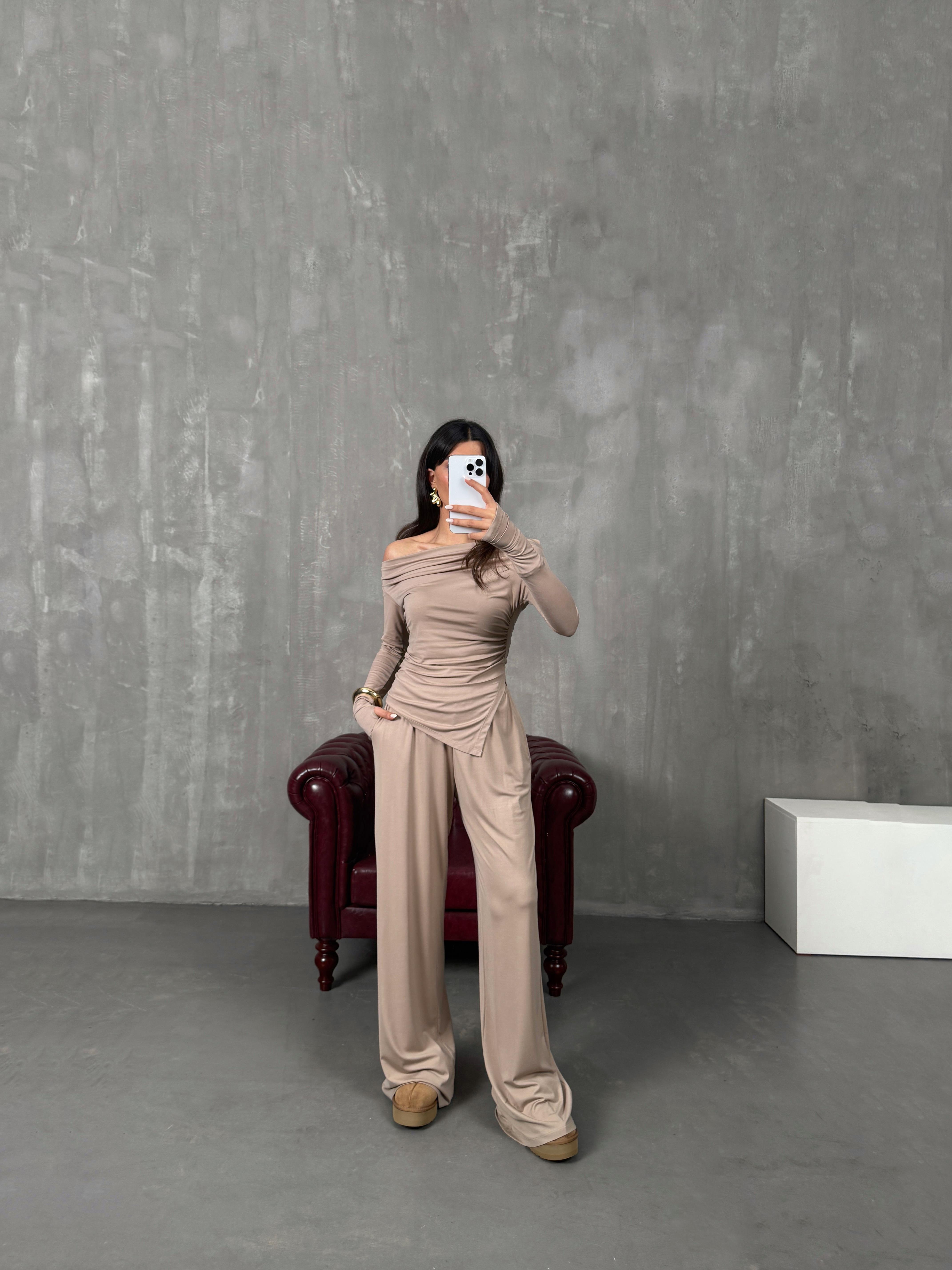 Tamara Bej Drapeli Asimetrik Kesim Bluz Pantolon Modal TakımGausTAKIMGU100204