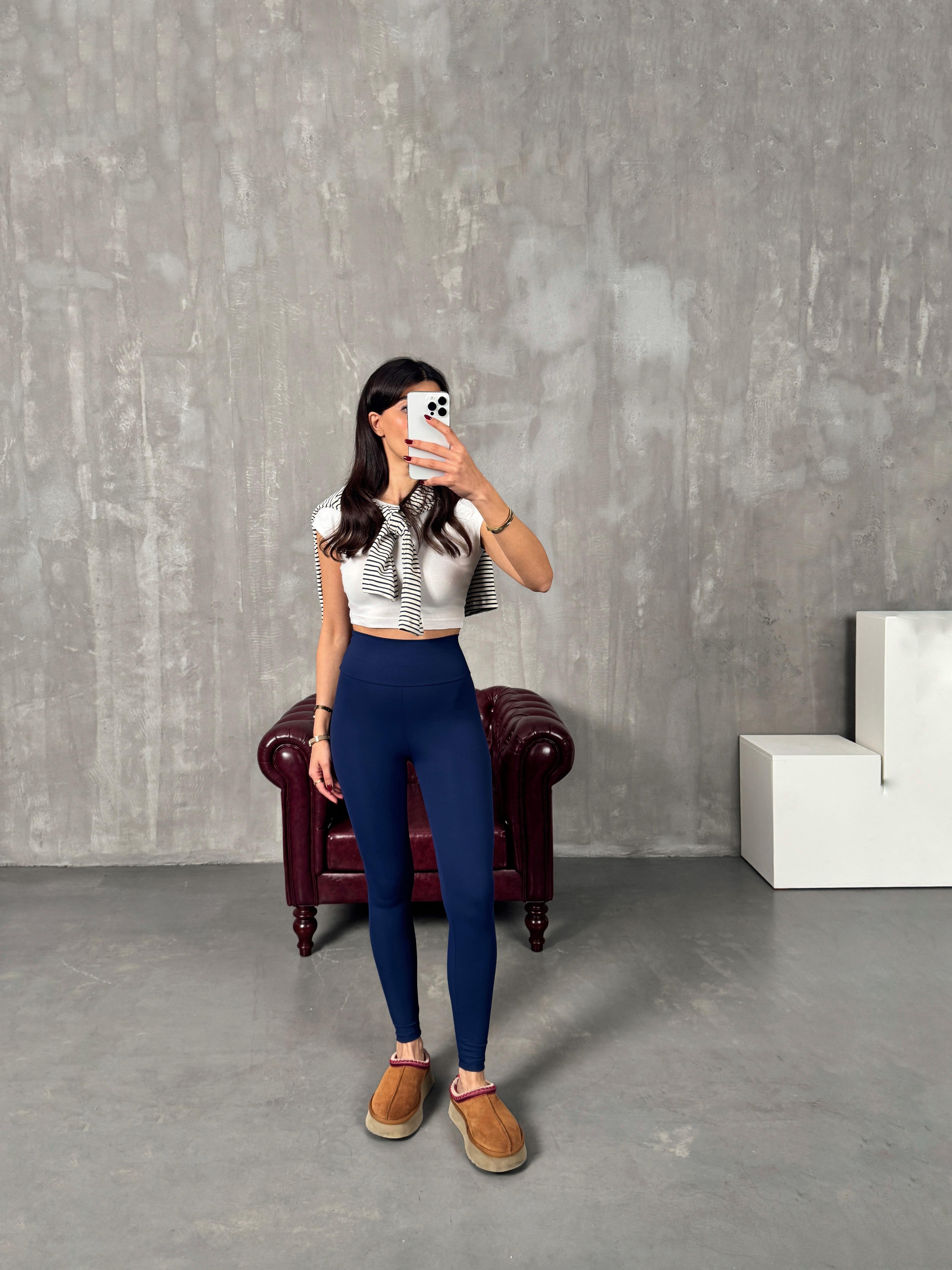 فينو تايت أويس كحلي