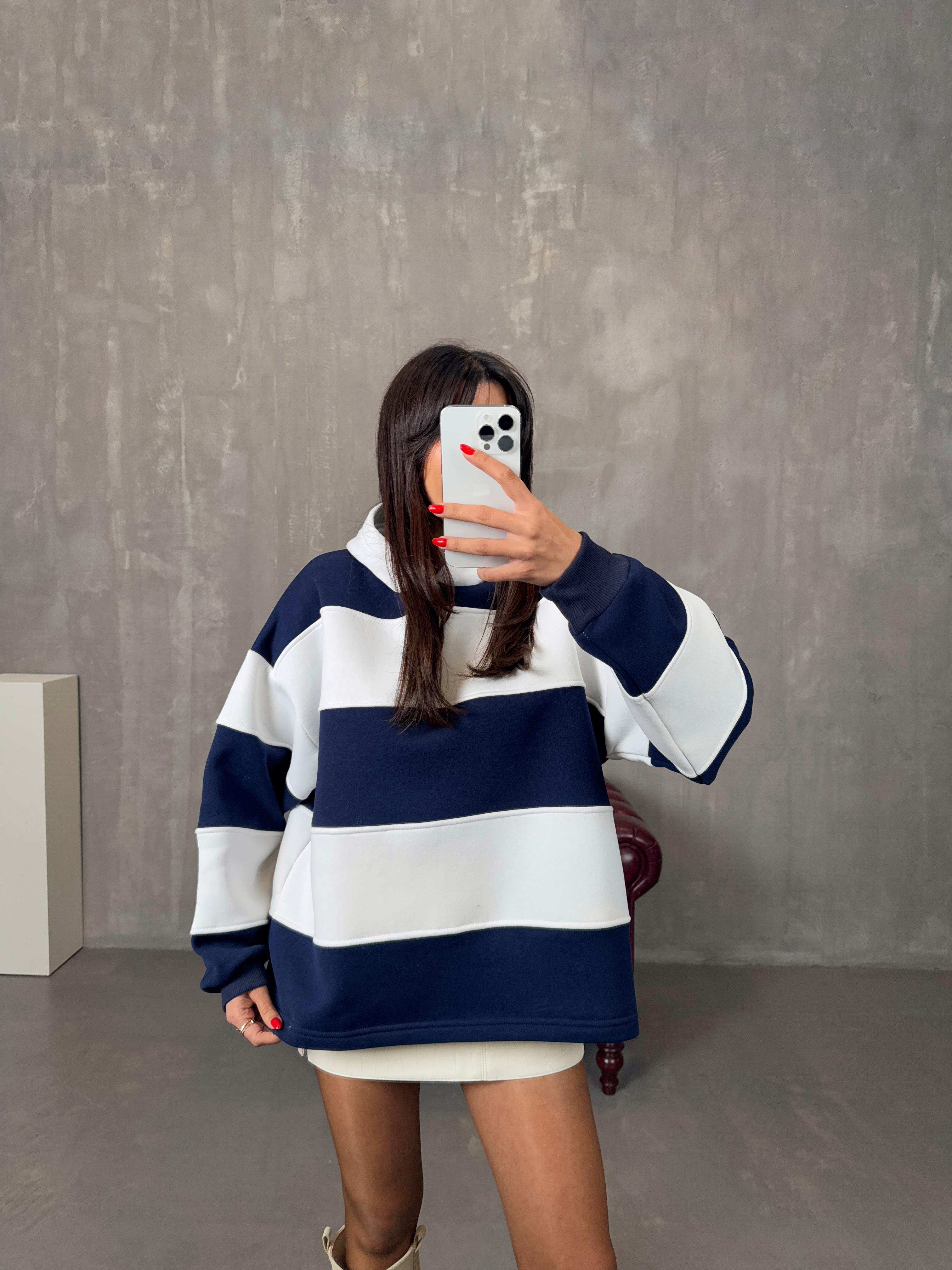 Nicol Lacivert Beyaz Çizgili ZR Model Sweatshirt