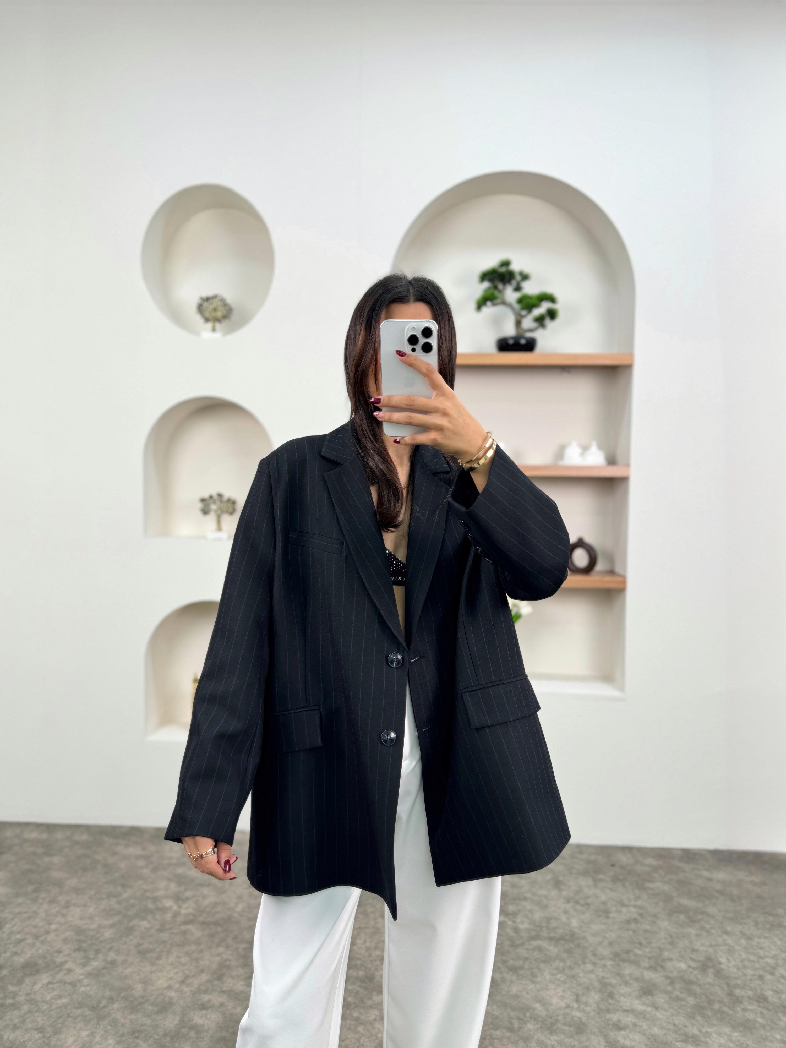Anna Siyah Lacivert Çizgili Astarlı Blazer CeketGausCEKETGU00903617