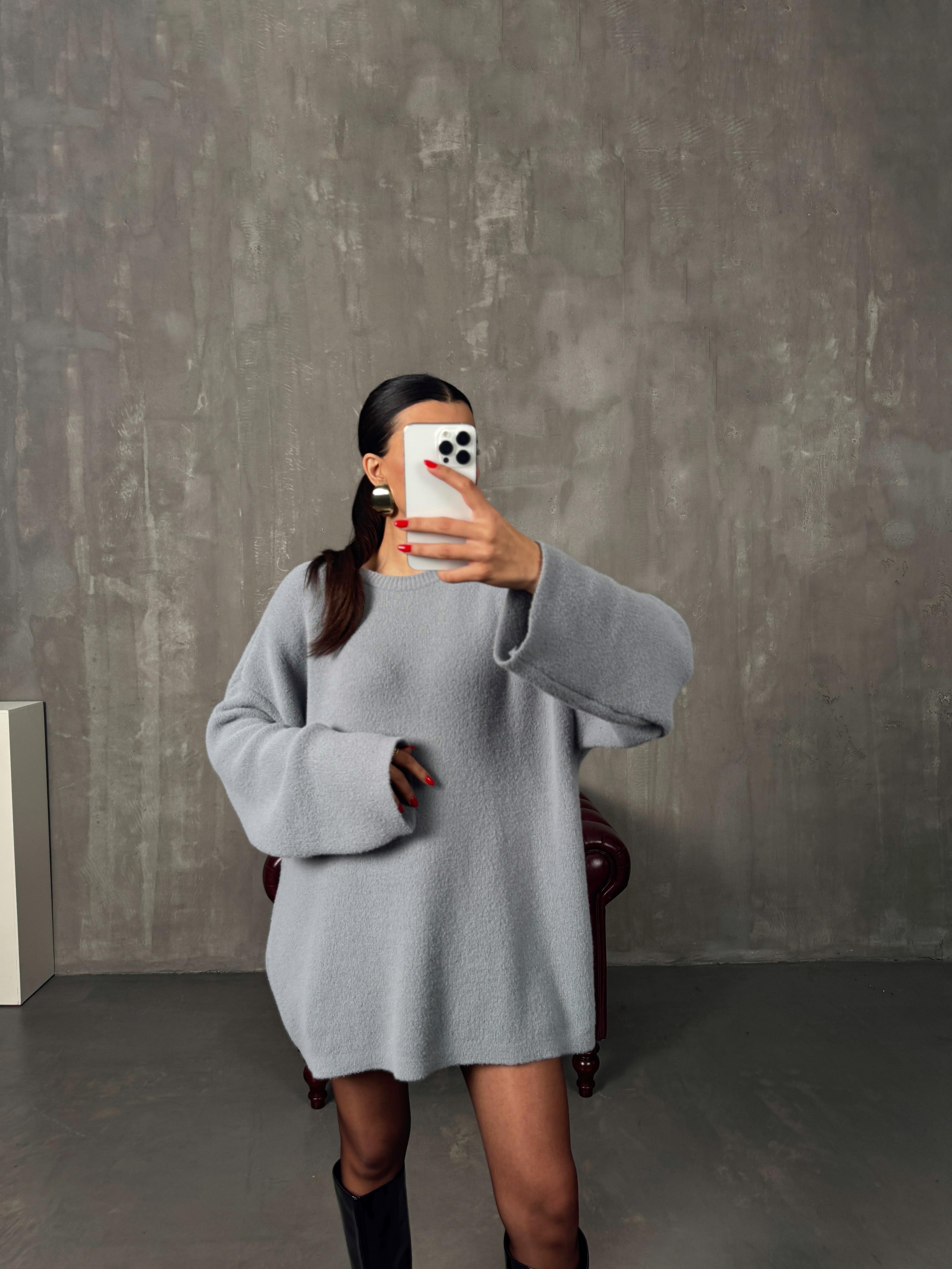 Elite Gri Yumuşak Triko Salaş Kazak