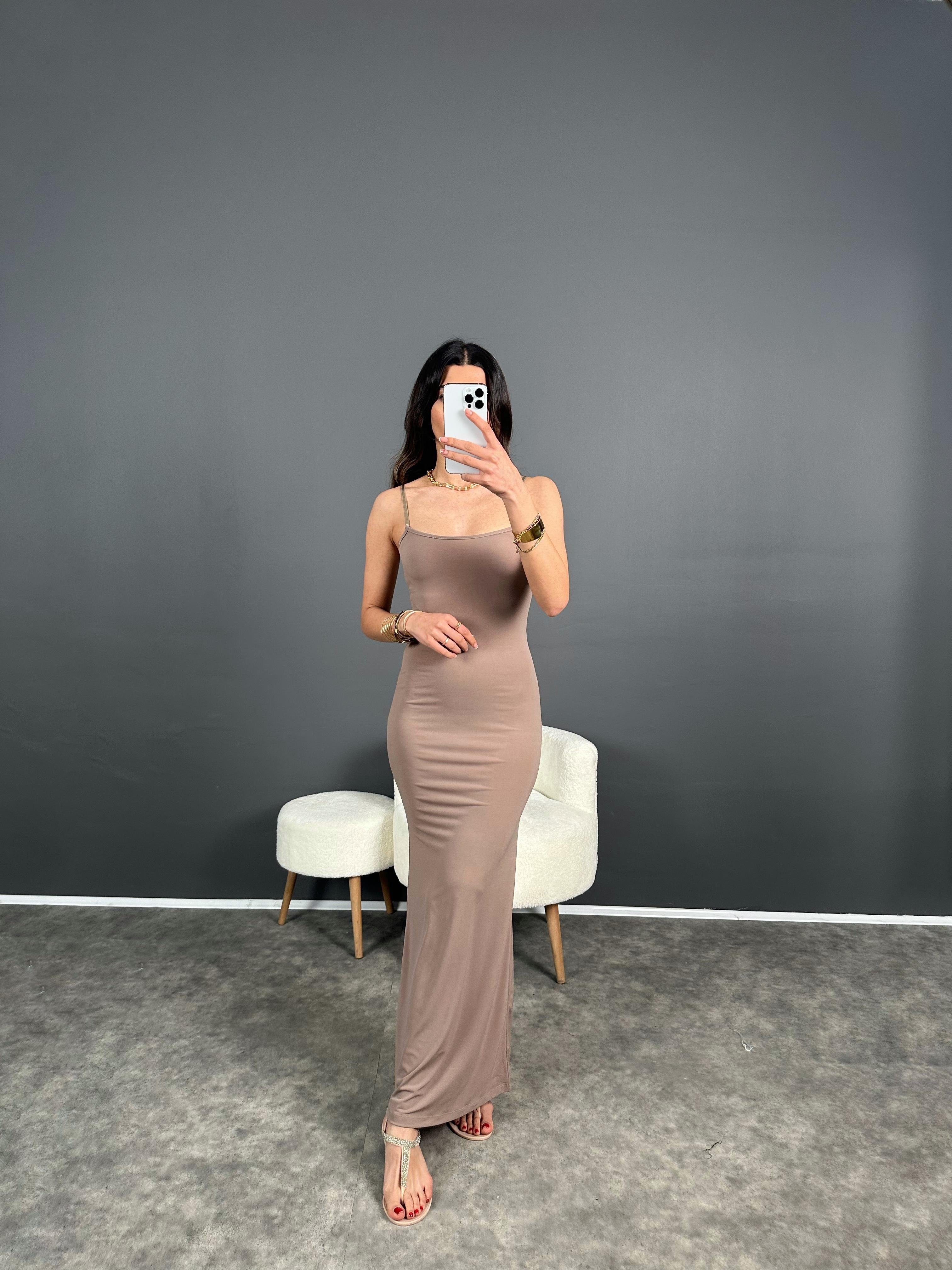 Anilia Vizon İp Askılı Maxi Uzun ElbiseGausÜST GİYİMGU004684