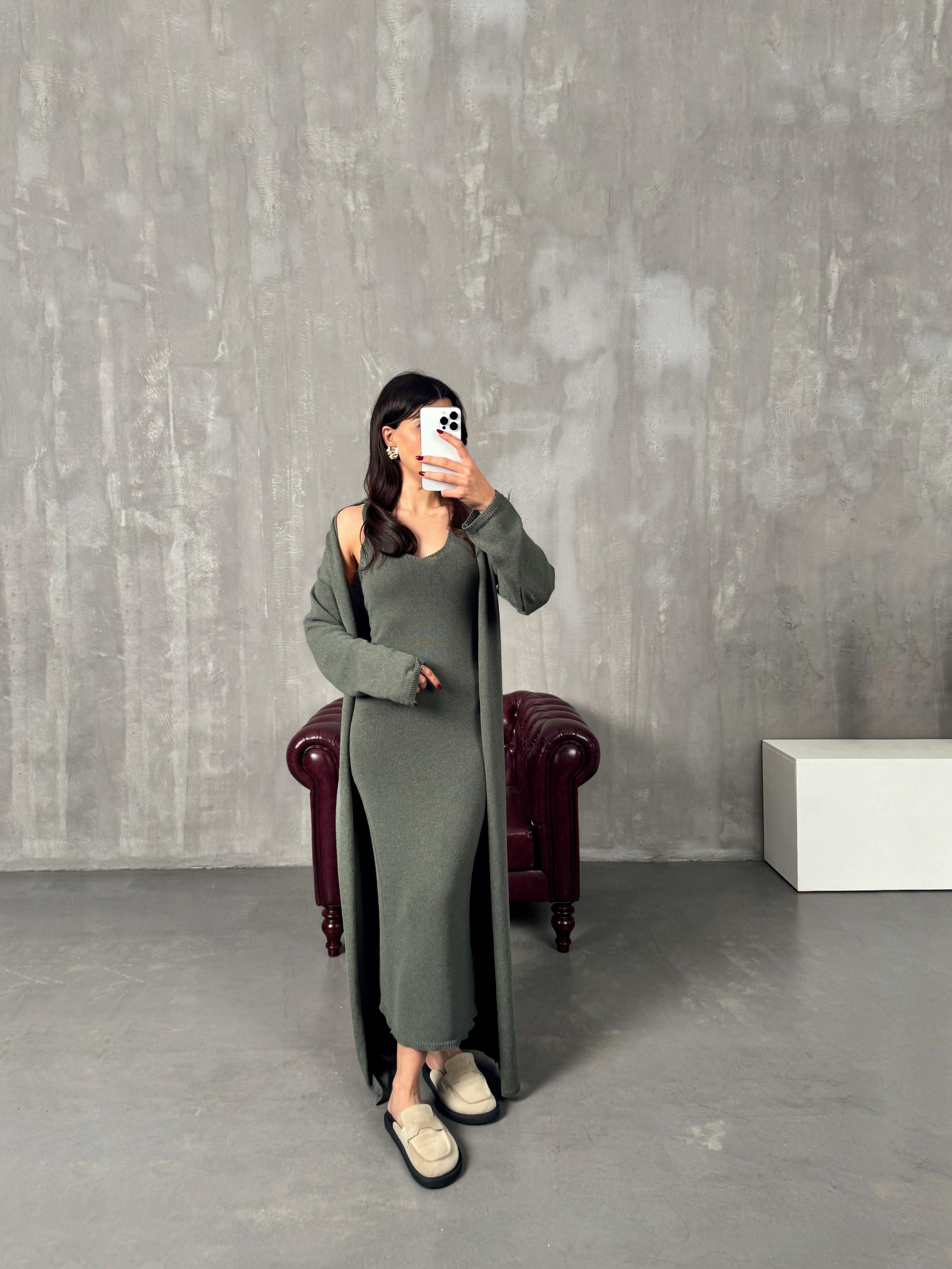 Rila Haki Hırkalı Triko Elbise İkili Takım