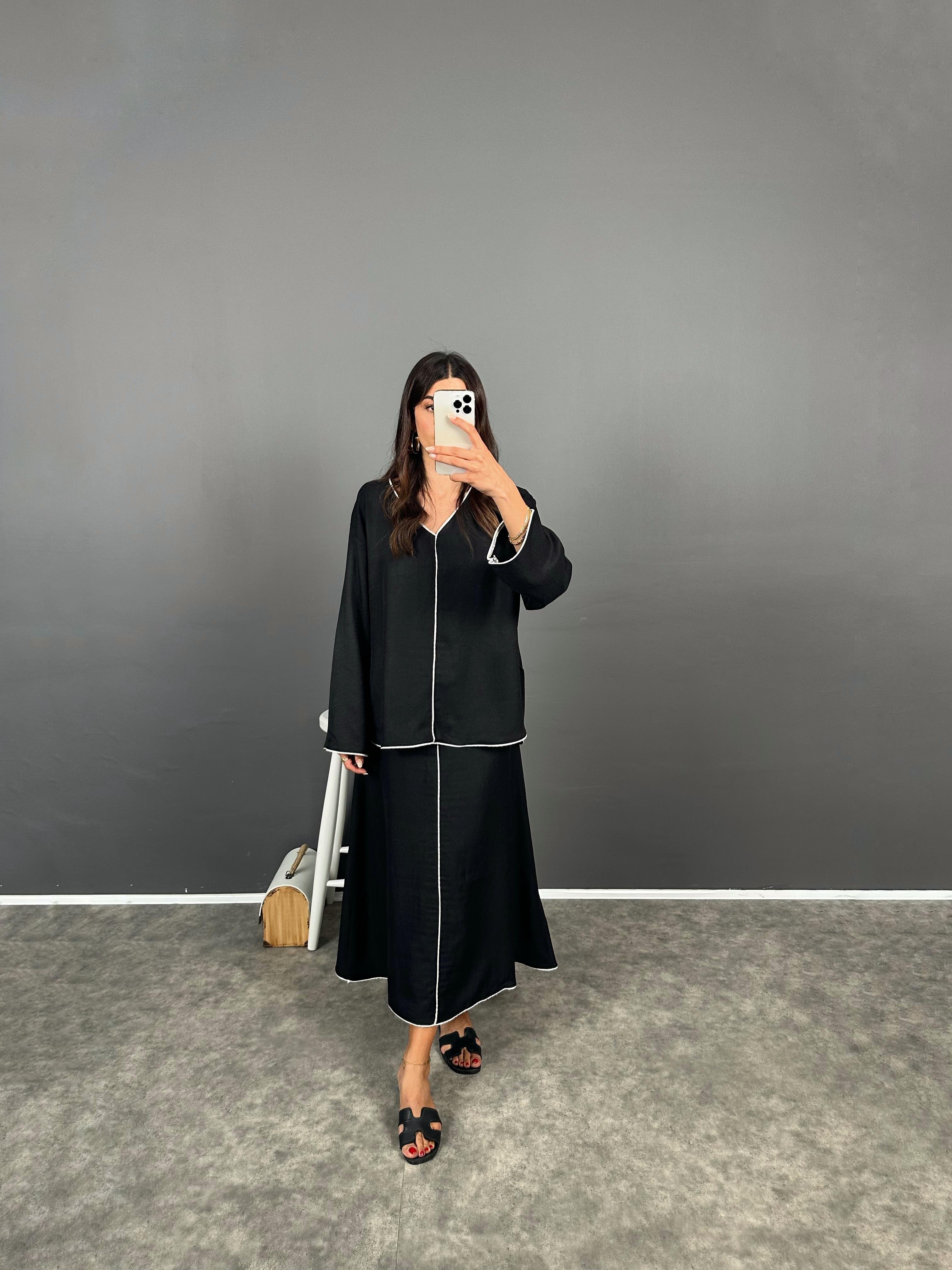 Makuna Siyah Çizgili Cotton Bluz Etek TakımGausTAKIMGU008384