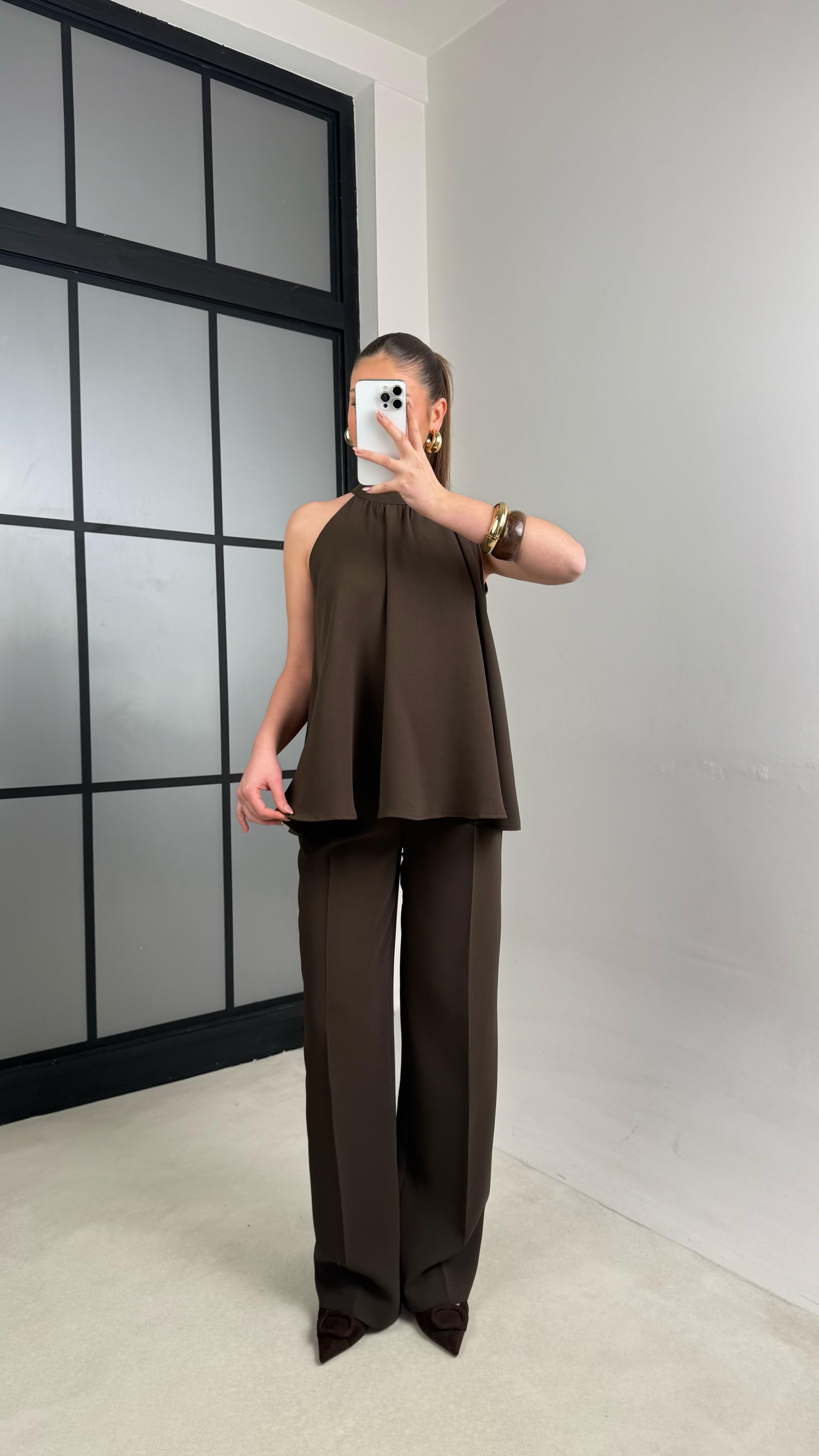 Acı Kahve Sıfır Kol Bluz Beli Lastikli Pantolon İkili Premium Takım GAUS-00984GAUSTAKIMGAUS-00984