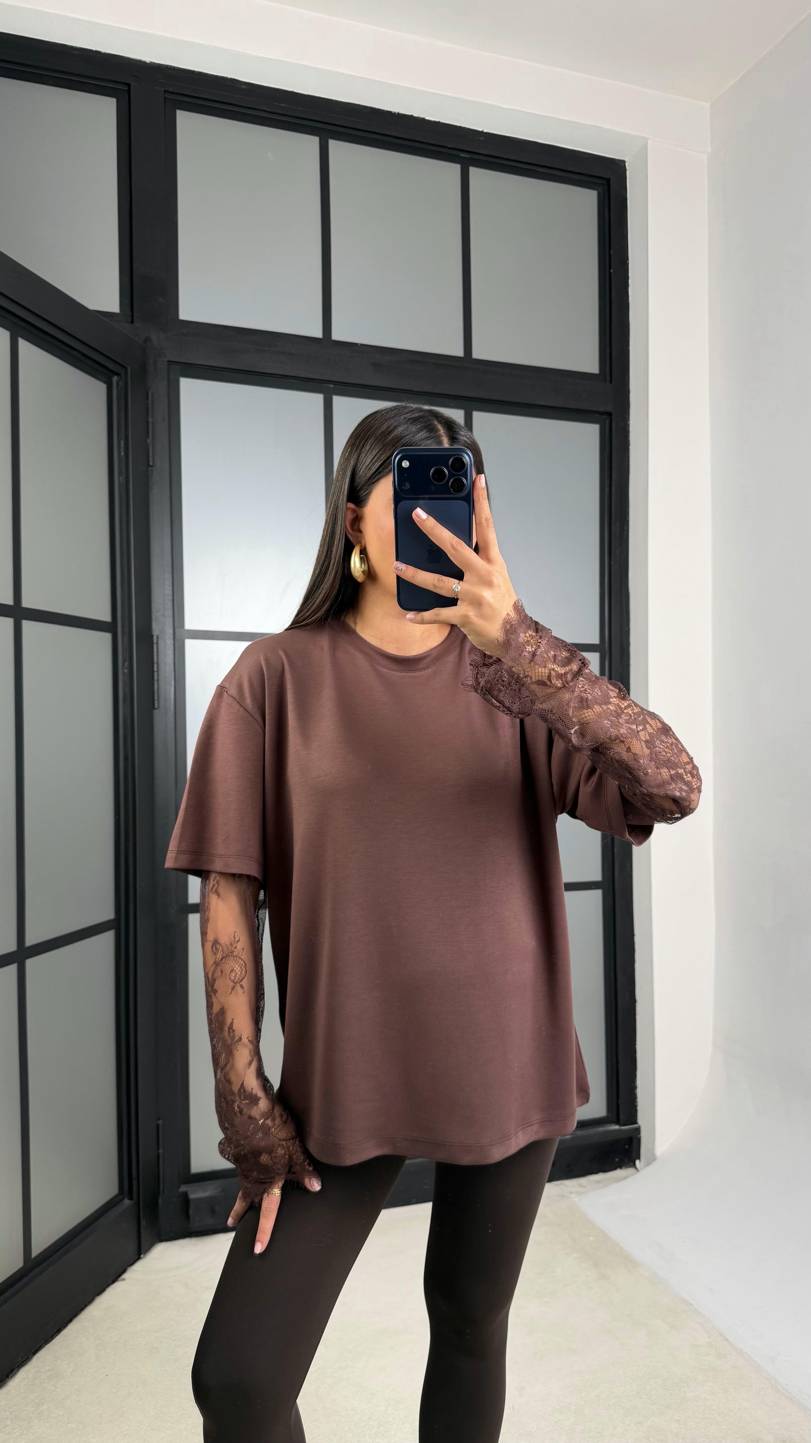 Kahve Kol Dantel Detaylı Modal Kumaş Basic Tshirt gaus-01209GAUSTshirtgaus-01209