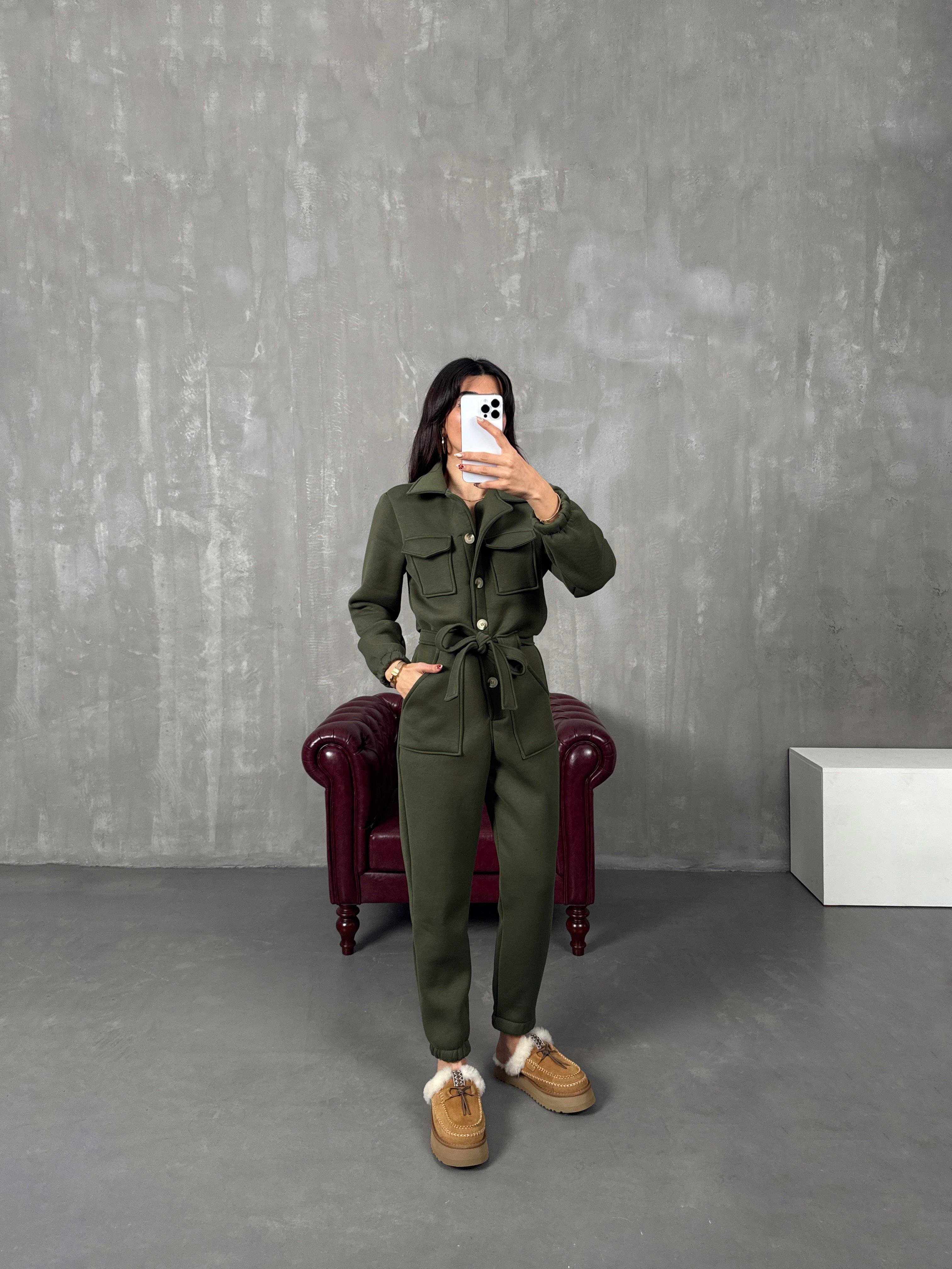 Nuga Haki Kuşaklı Şardonlu Tulum