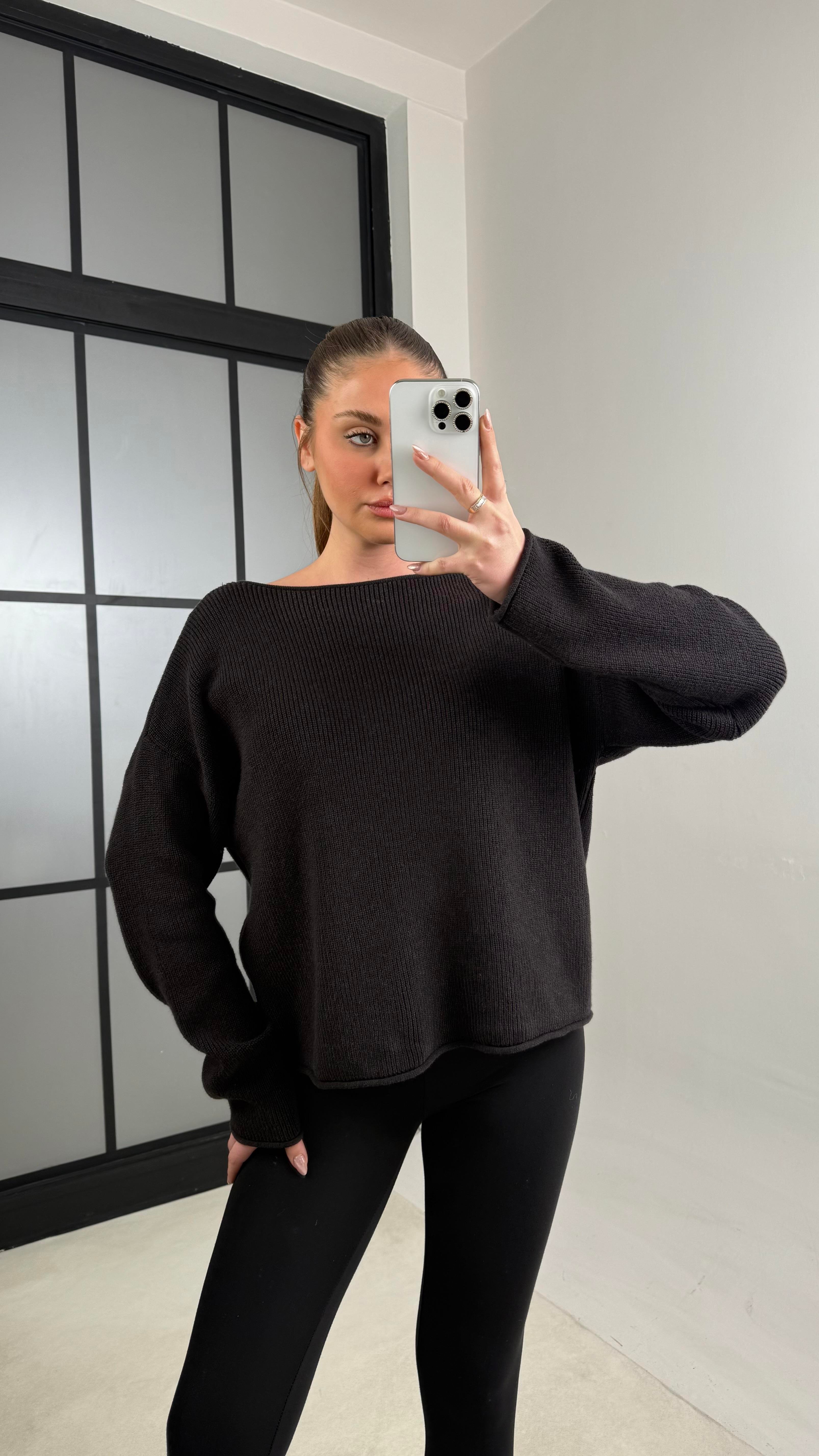 Siyah Kayık Yaka Triko Kazak GAUS-01043GAUSKAZAKGAUS-01043