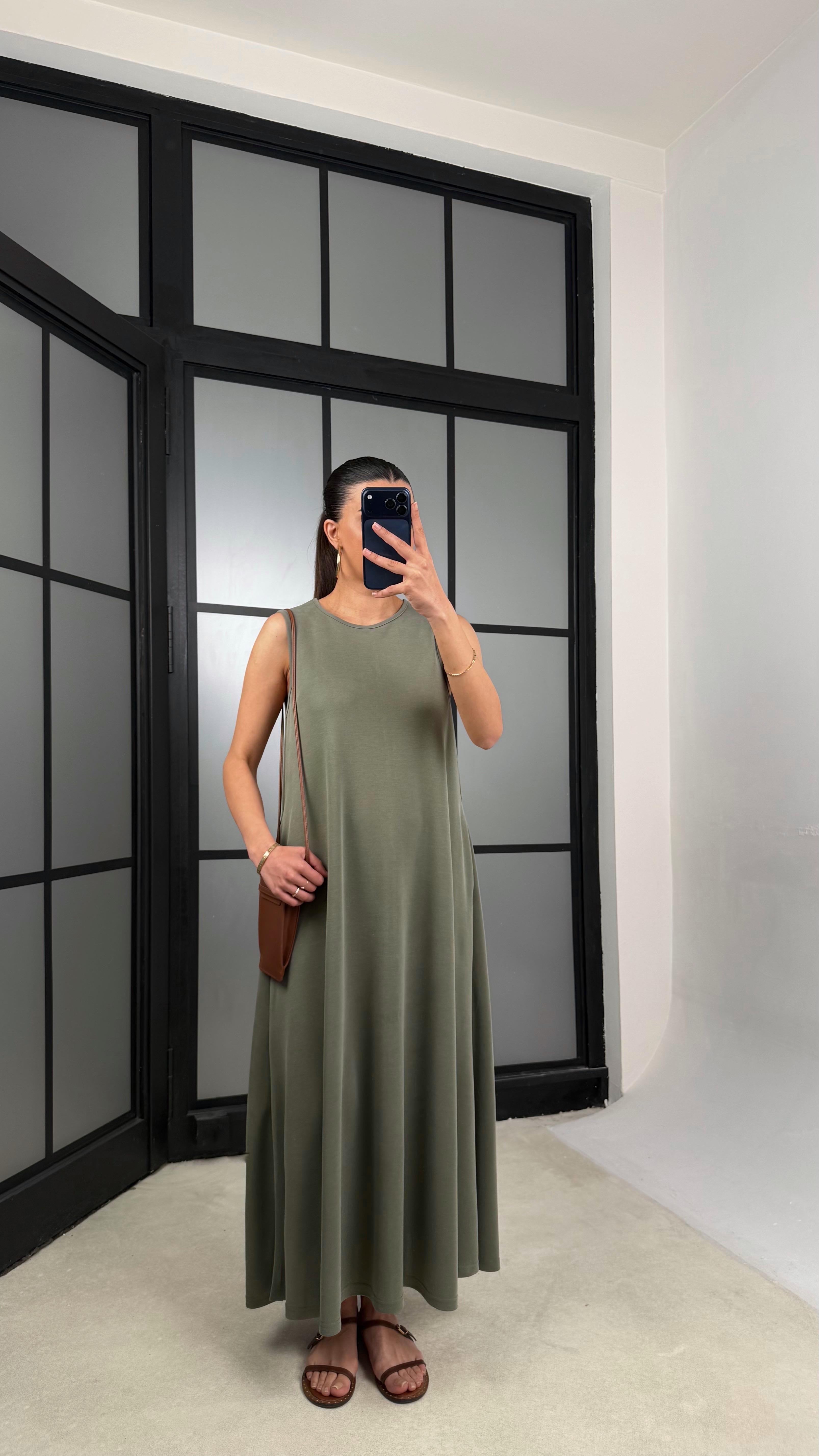 Haki Sıfır Kol Basic Modal Kumaş Elbise GAUS-01329GAUSELBİSEGAUS-01329