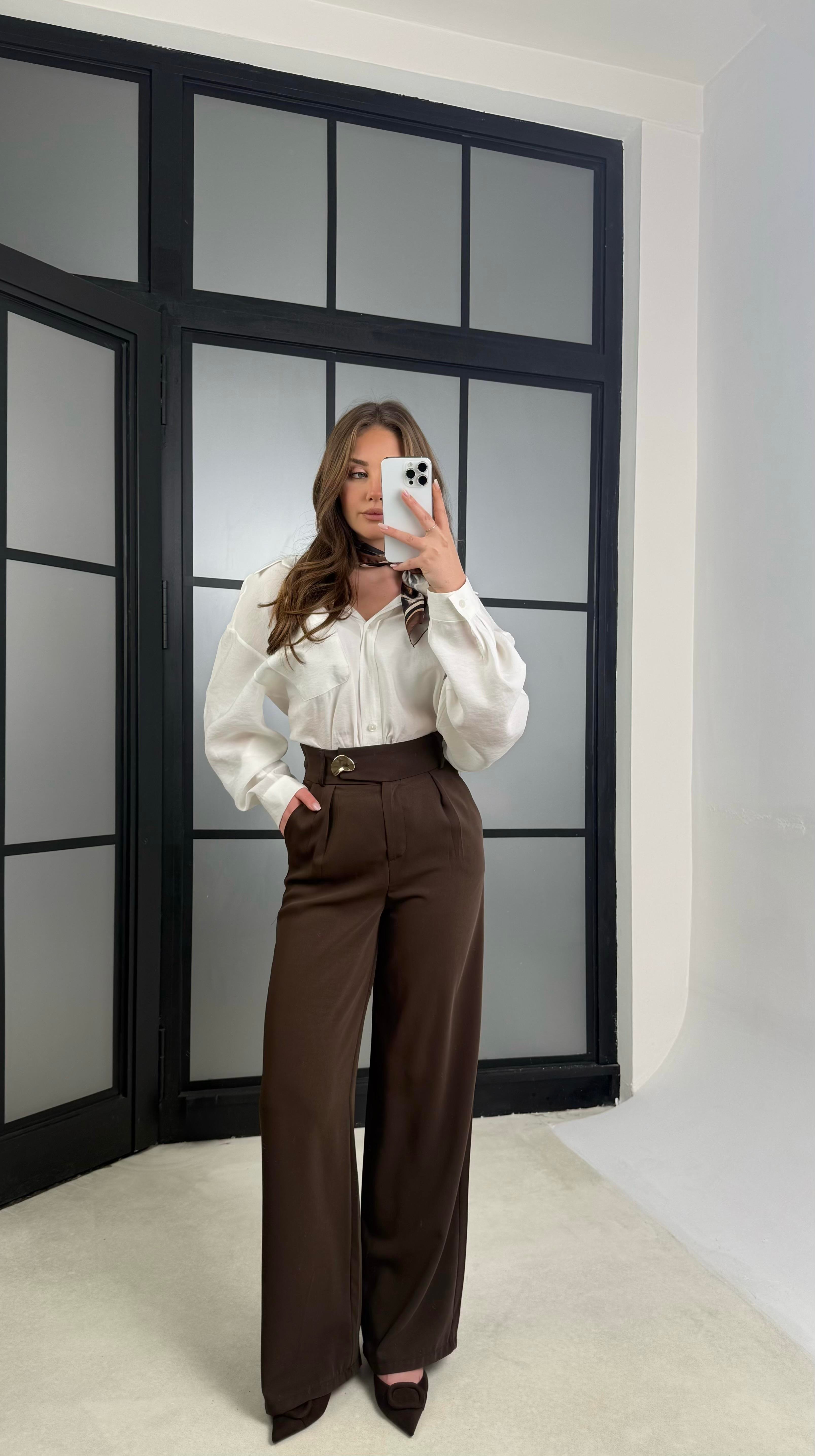 Acı Kahve Gold Toka Detaylı Pantolon GAUS-01168GAUSPantsGAUS-01168