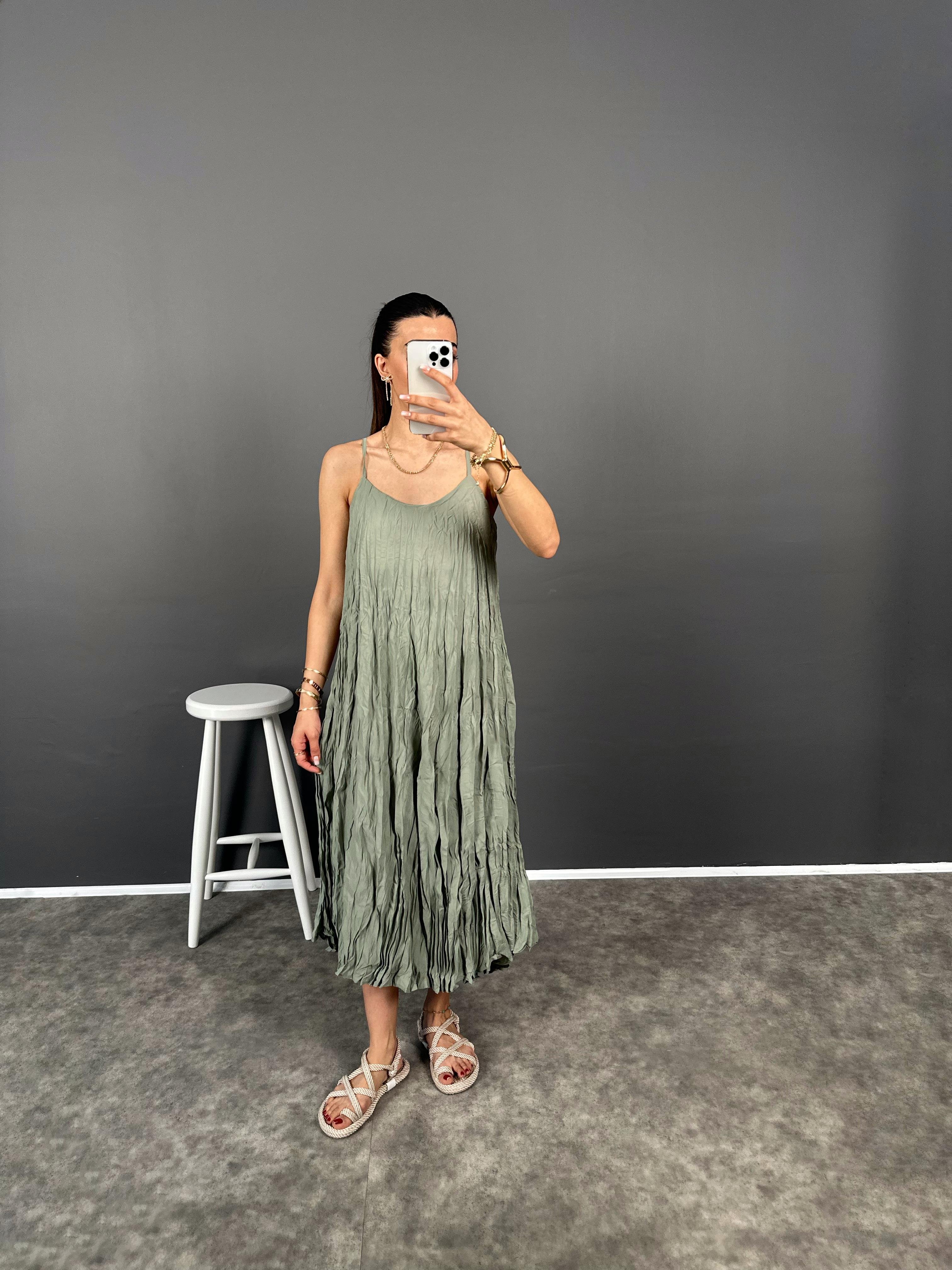 Haki Premium Kırışık Askılı Astarlı ElbiseGausELBİSEGU008253