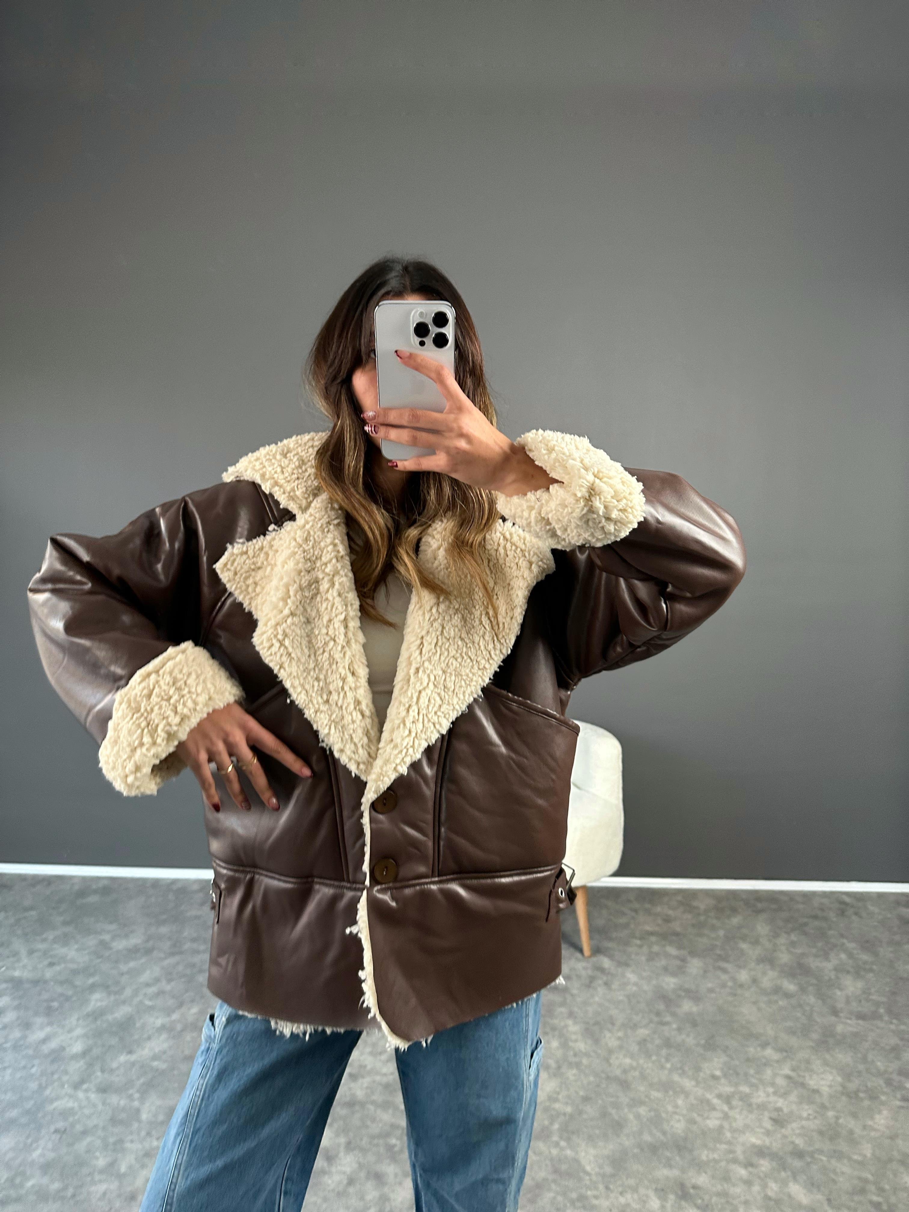 Kahverengi Kapüşonlu Deri İçi Kürklü Kapüşonlu MontGausMONTGU002853