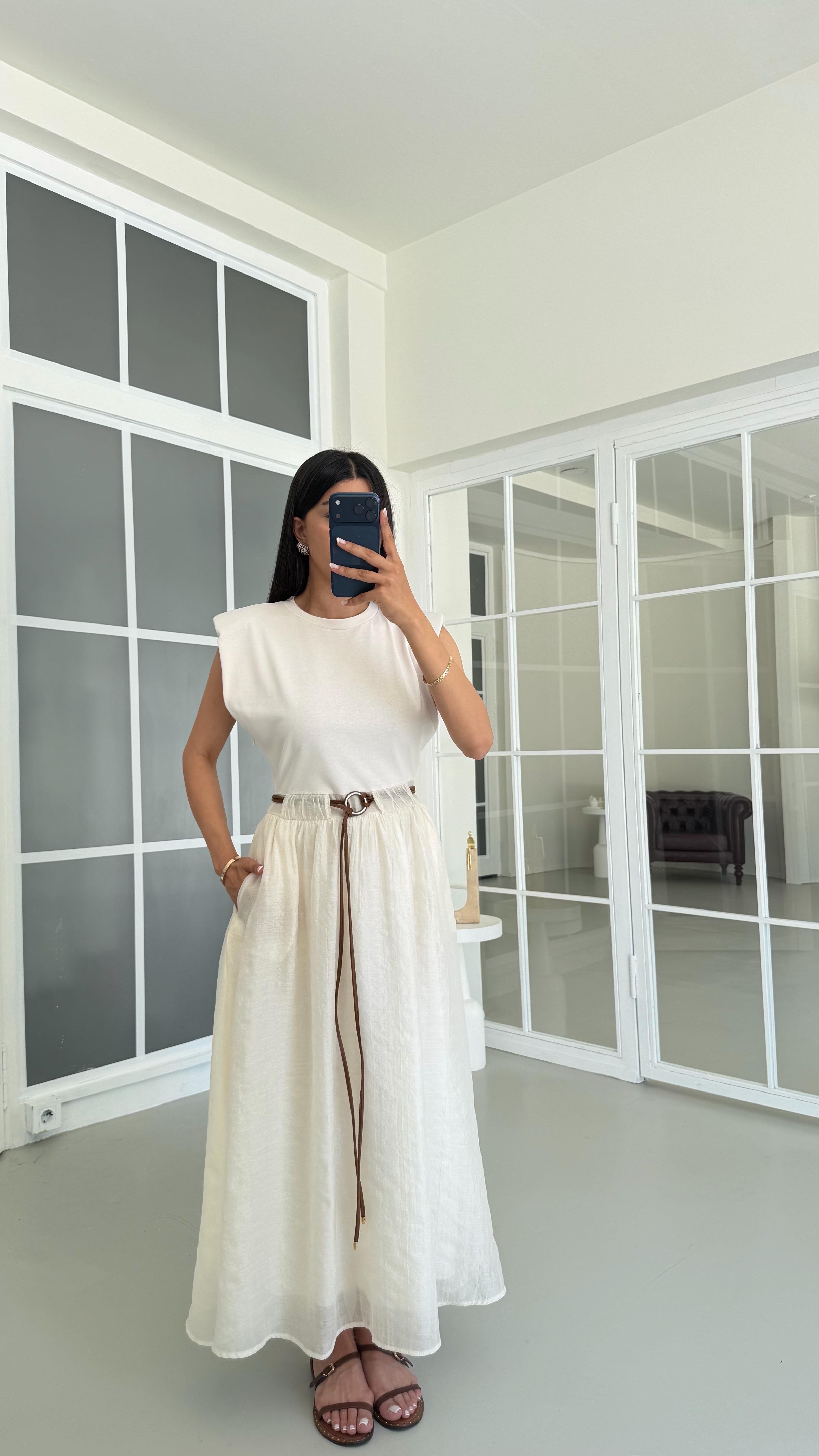 Krem TWST Model Kemerli Elbise GAUS-01697GAUSELBİSEGAUS-01697